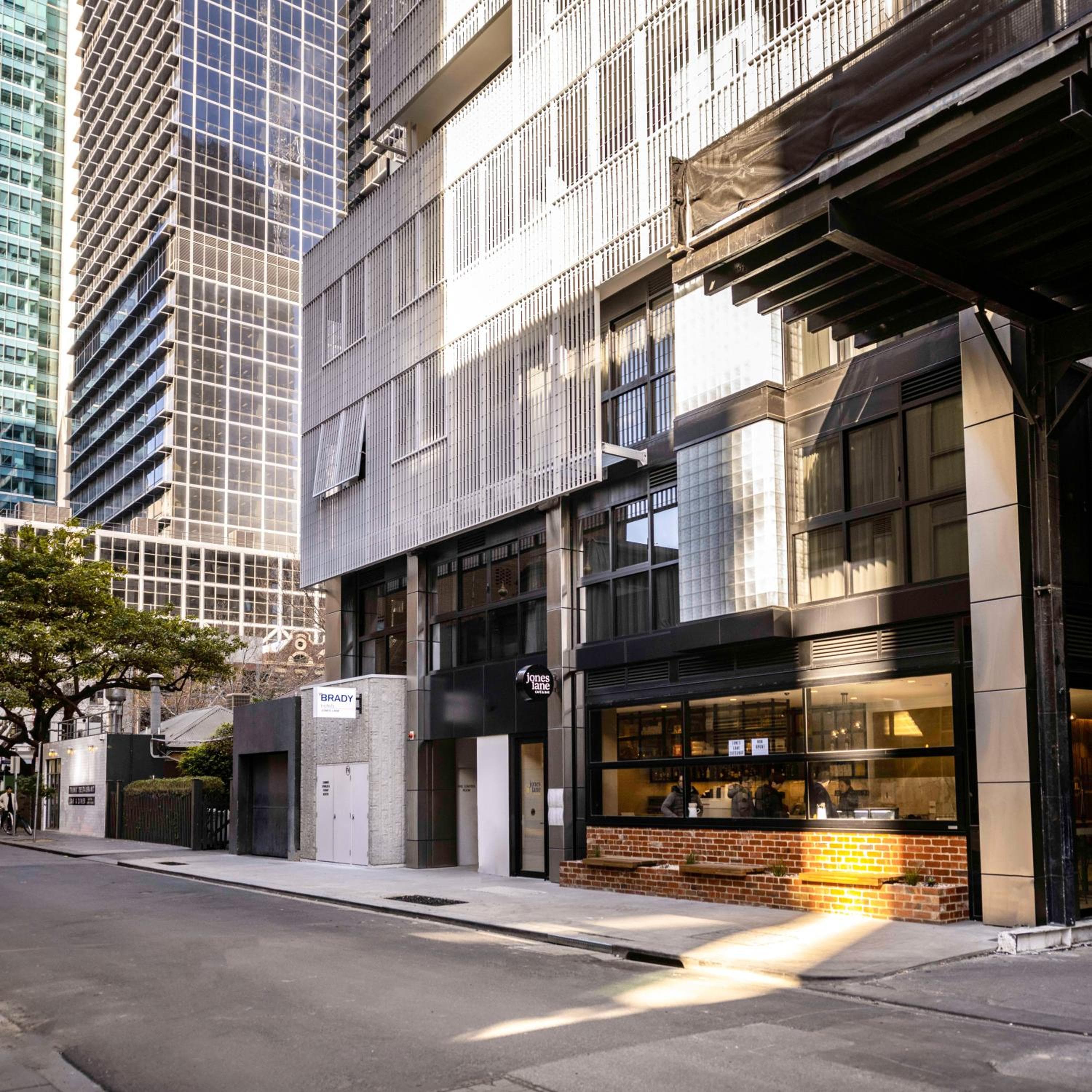Brady Hotels Jones Lane