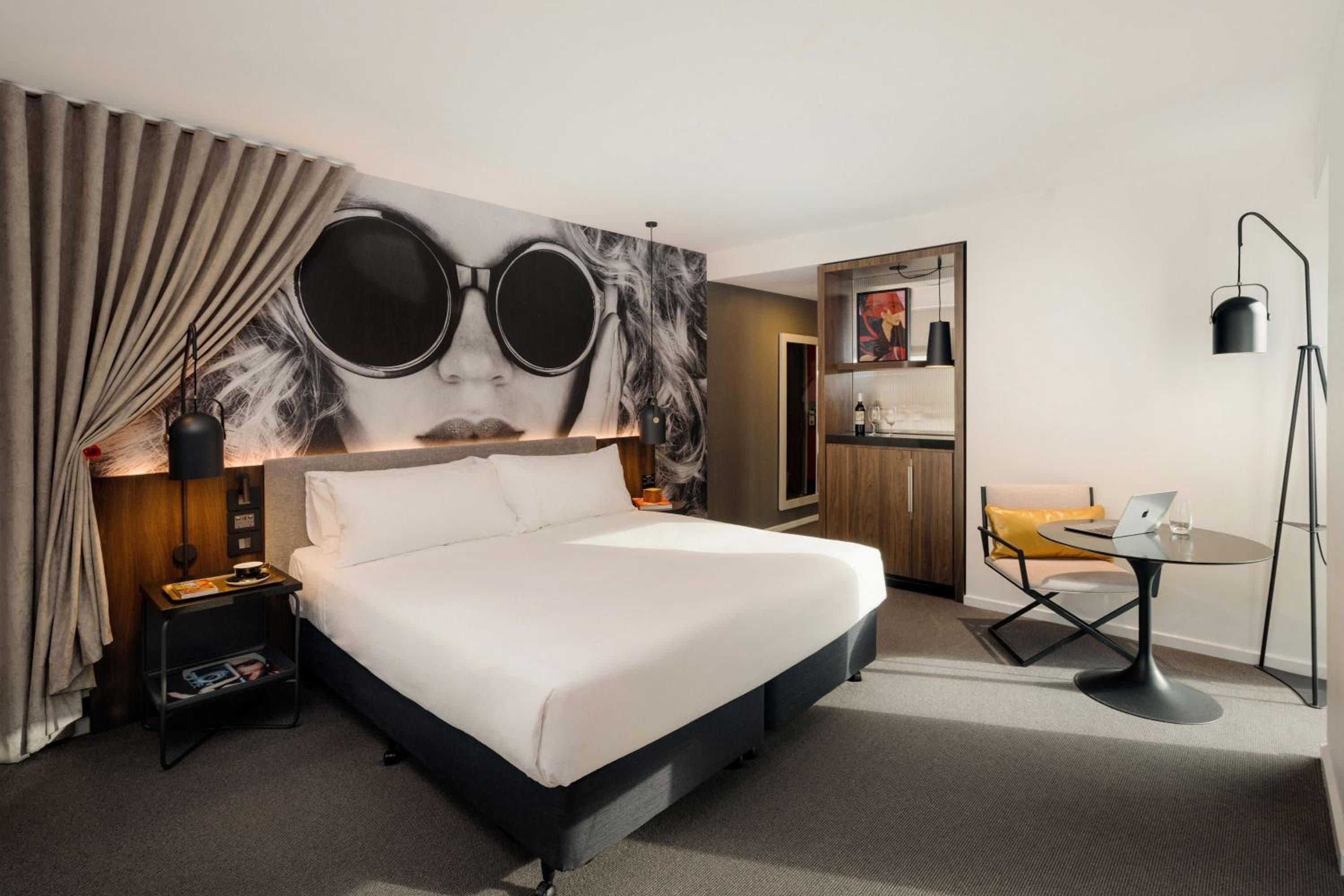 Hotel Indigo Melbourne on Flinders by IHG — photo 2