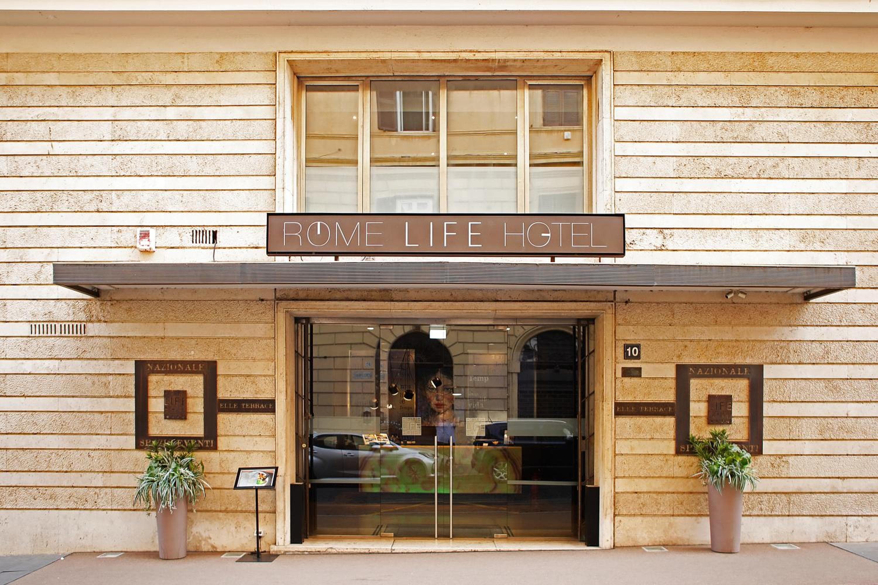 Rome Life Hotel