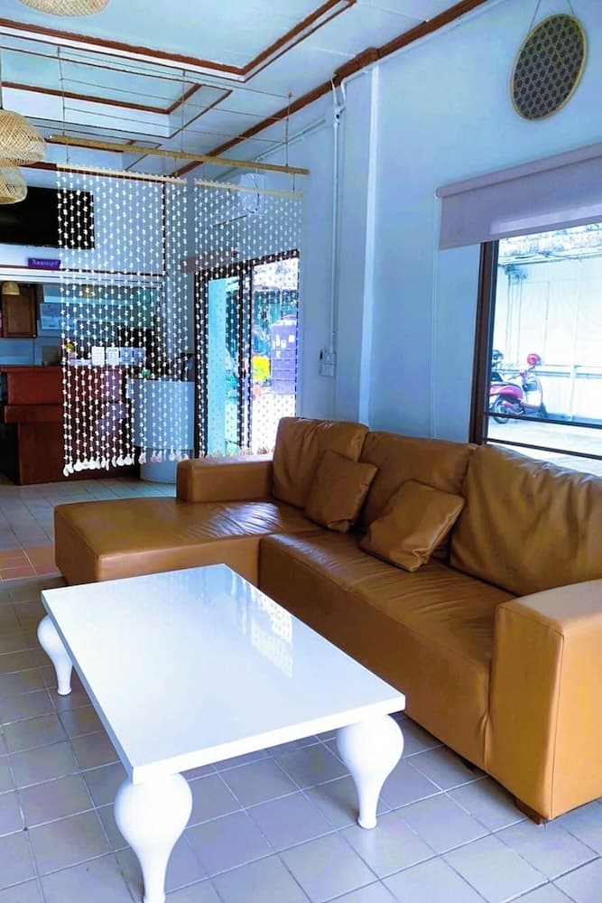 Remember @ Phuket Town Hostel