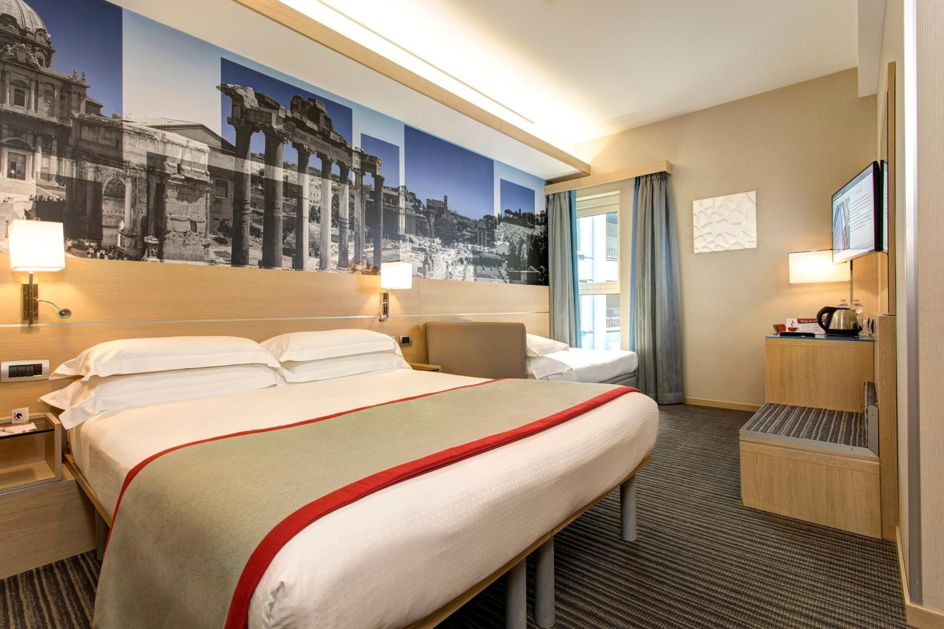 Room Economy