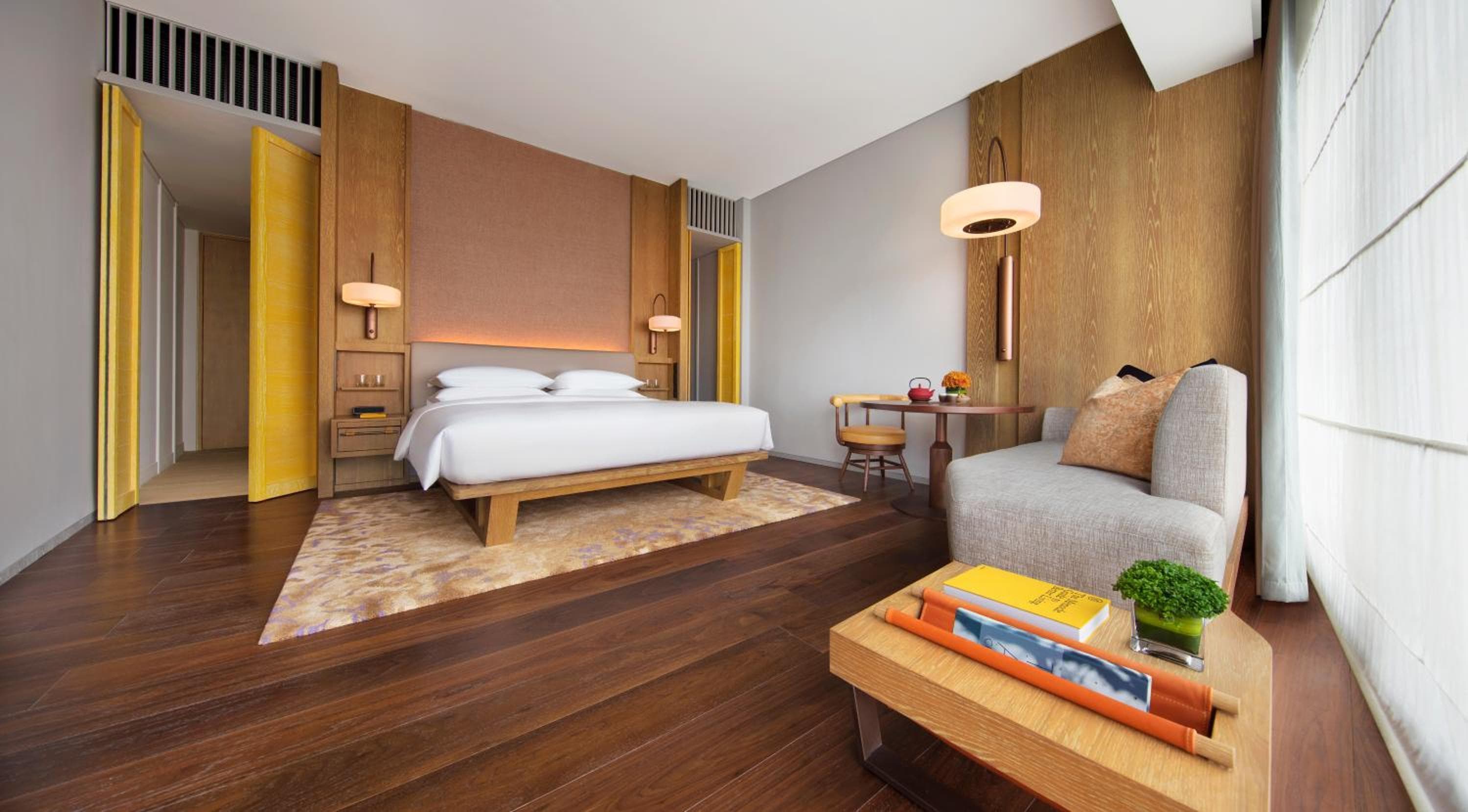 room,1 king bed