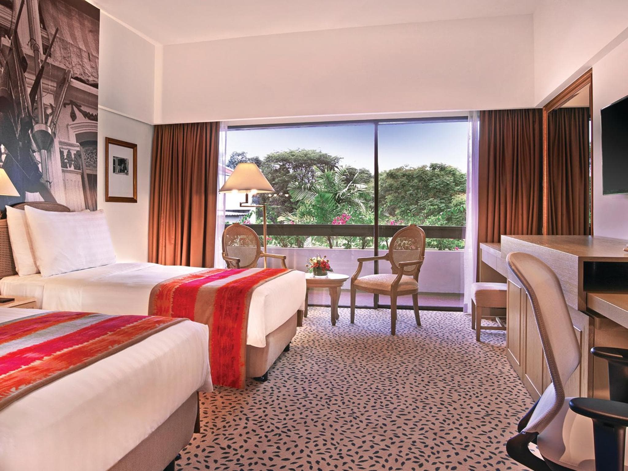 Deluxe Mayfair Room