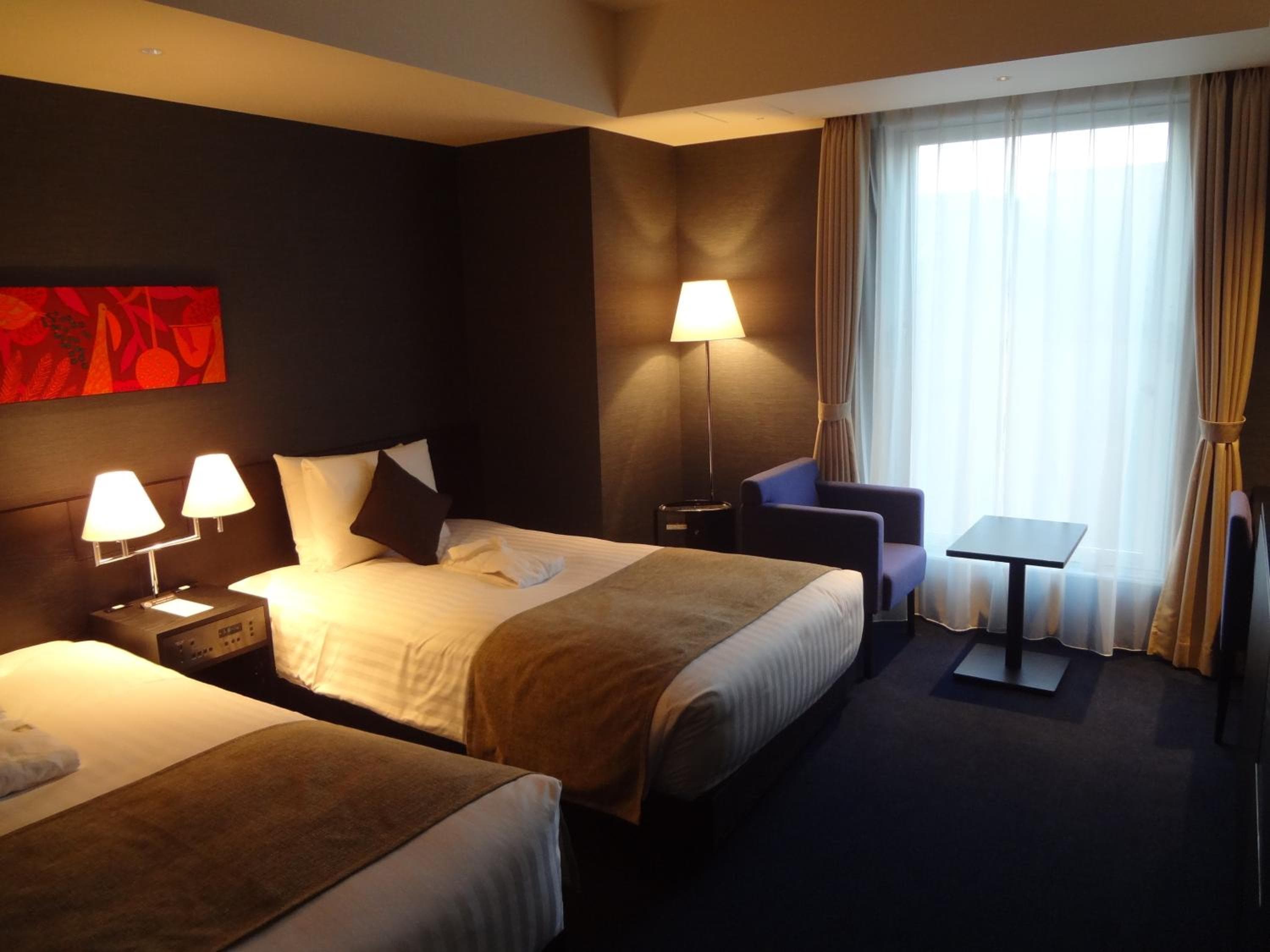Twin Room (2 Adults) - Non-Smoking