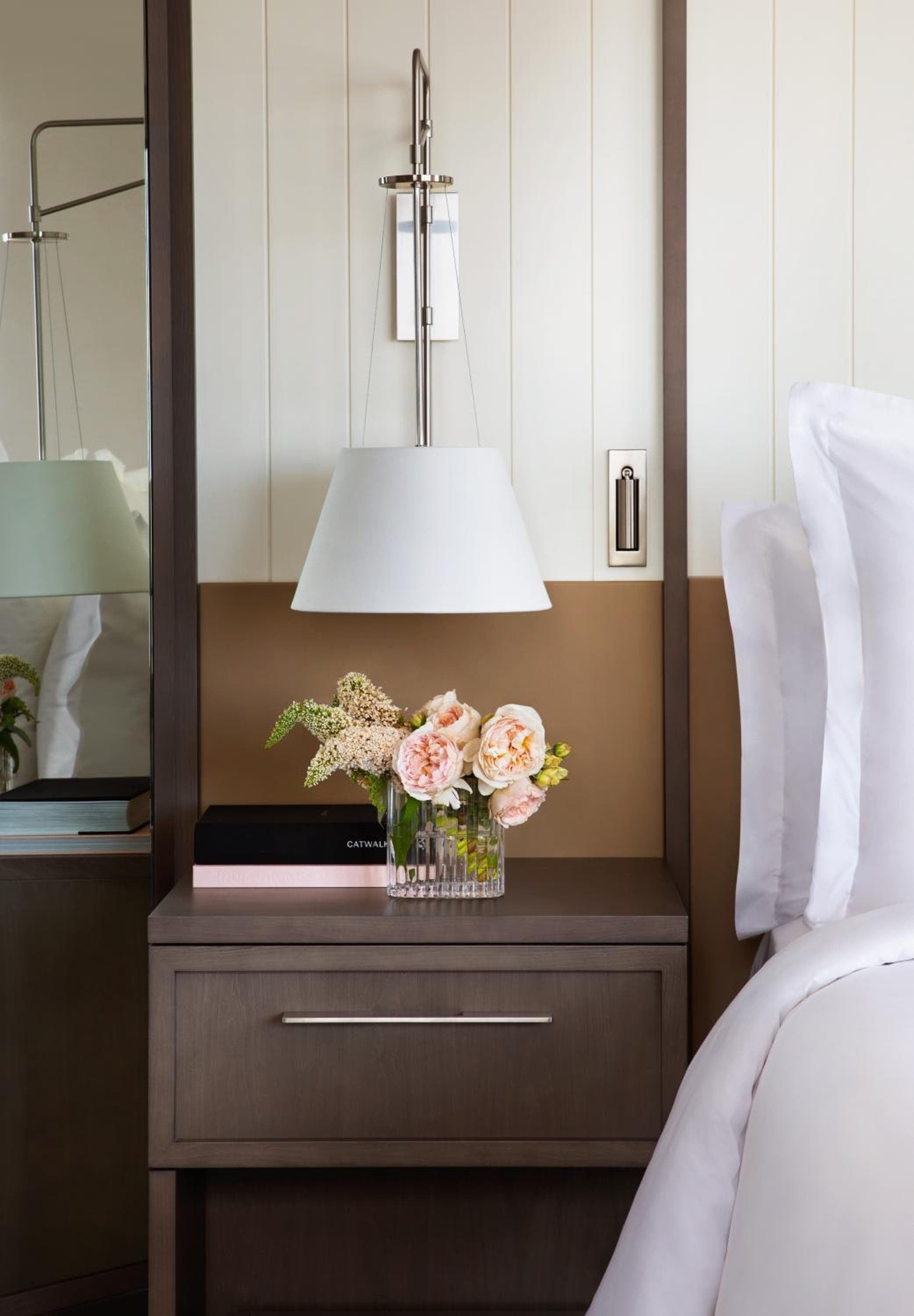 Deluxe Partial Harbour Room King
