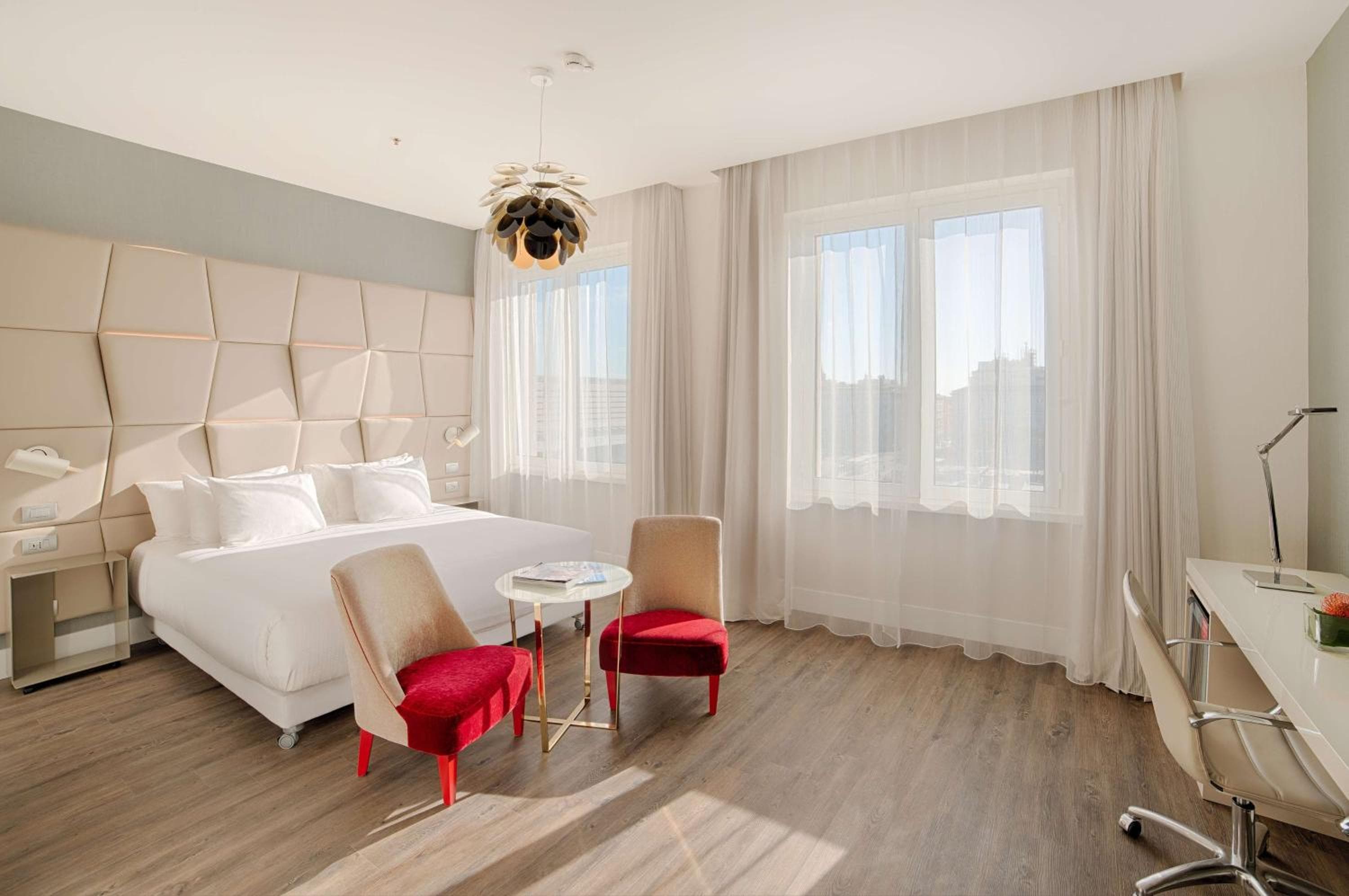 Premium with Terrace - PREDBR