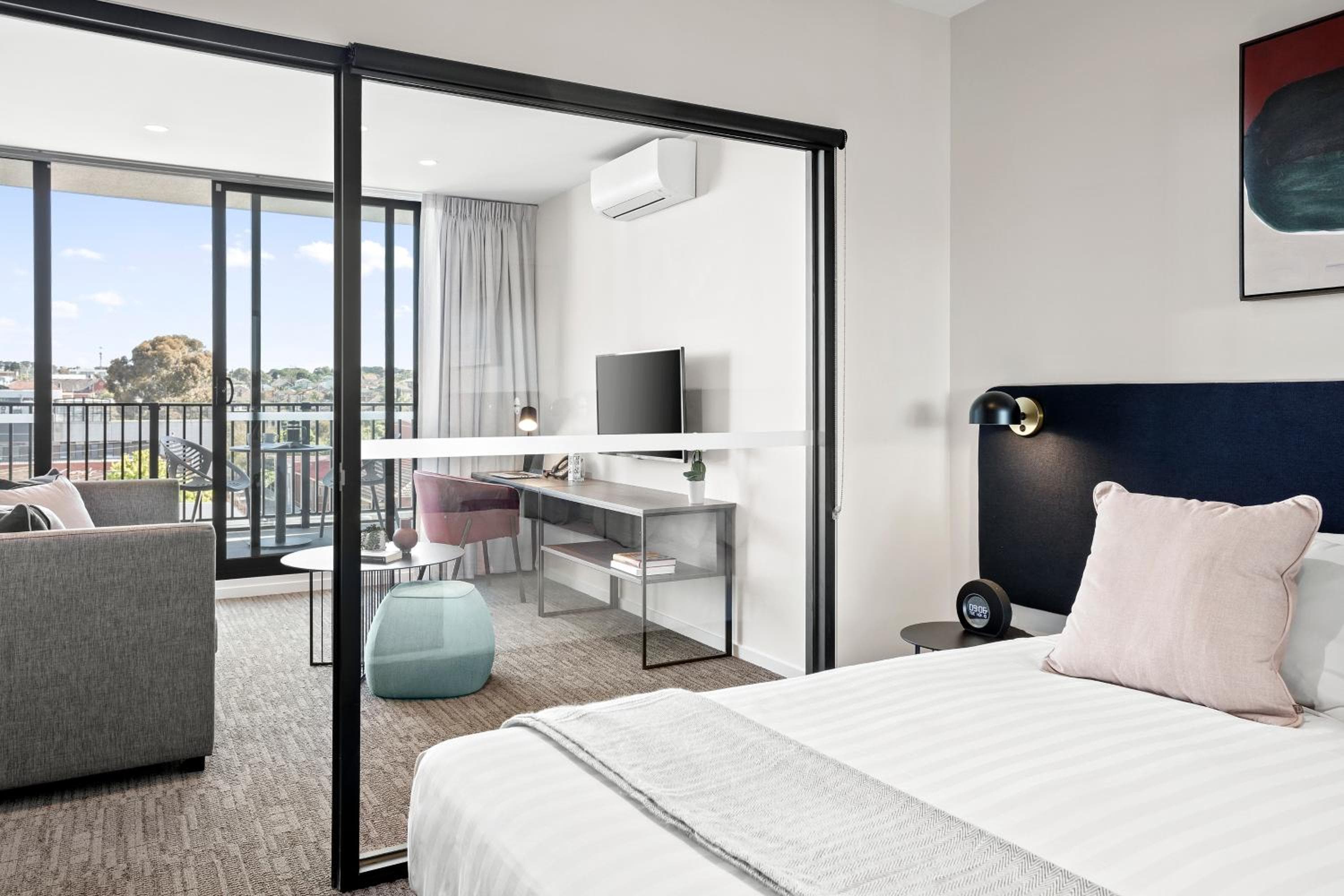 APARTMENT ONE BEDROOM