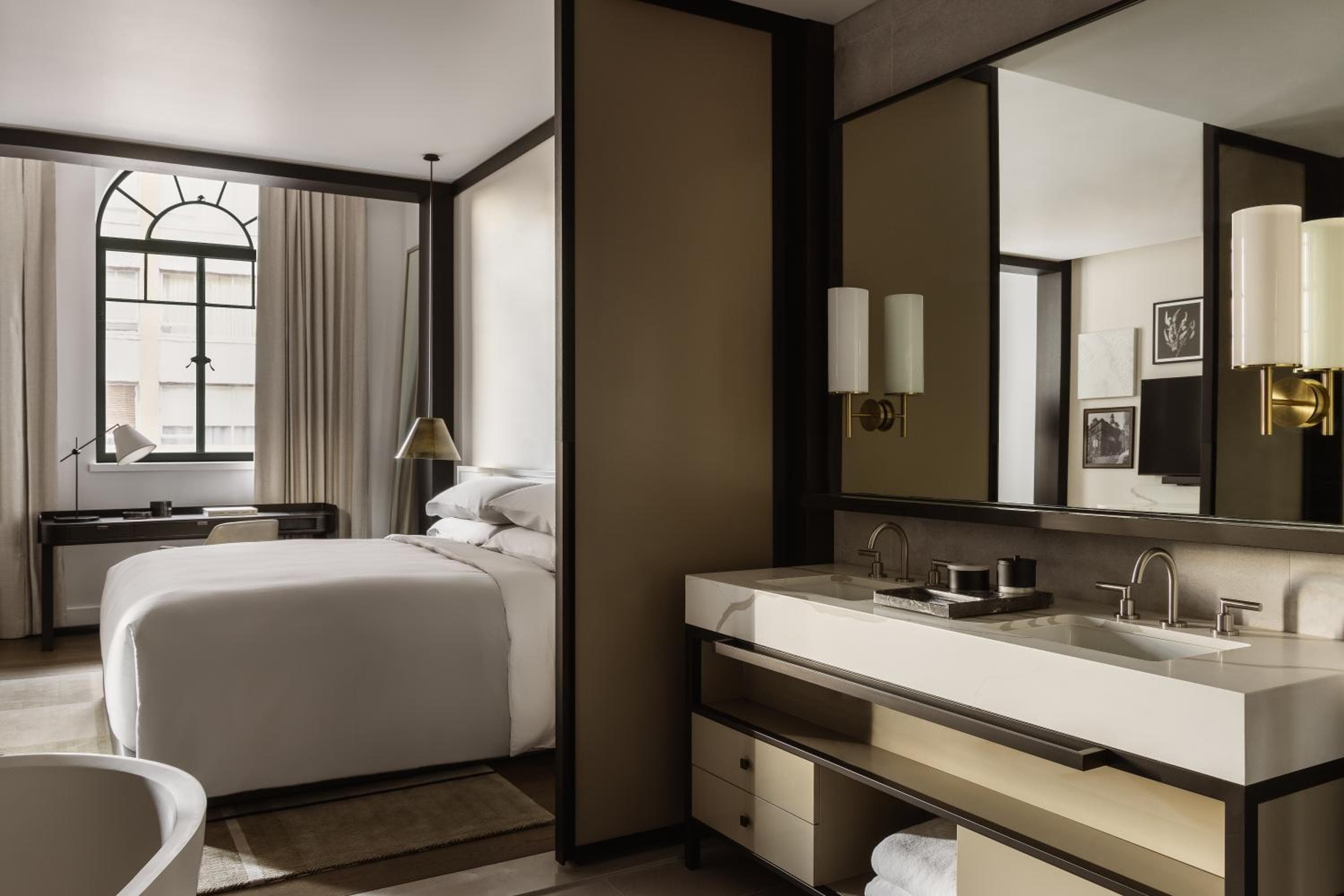 Premier Room, 1 King Bed