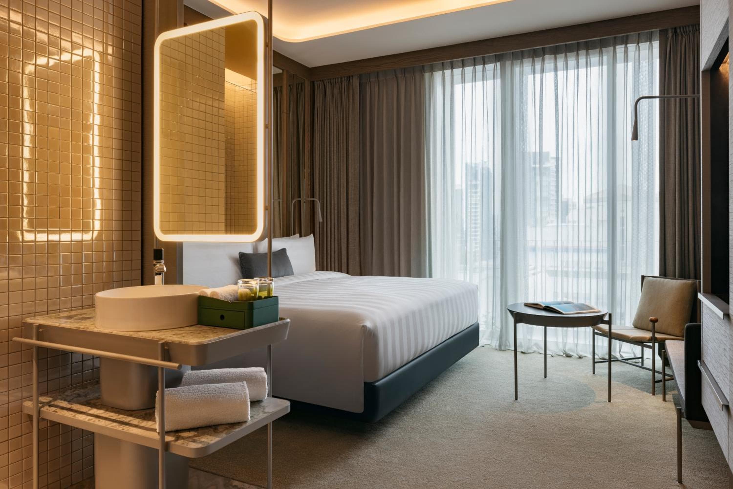 Premier Room, 1 King Bed