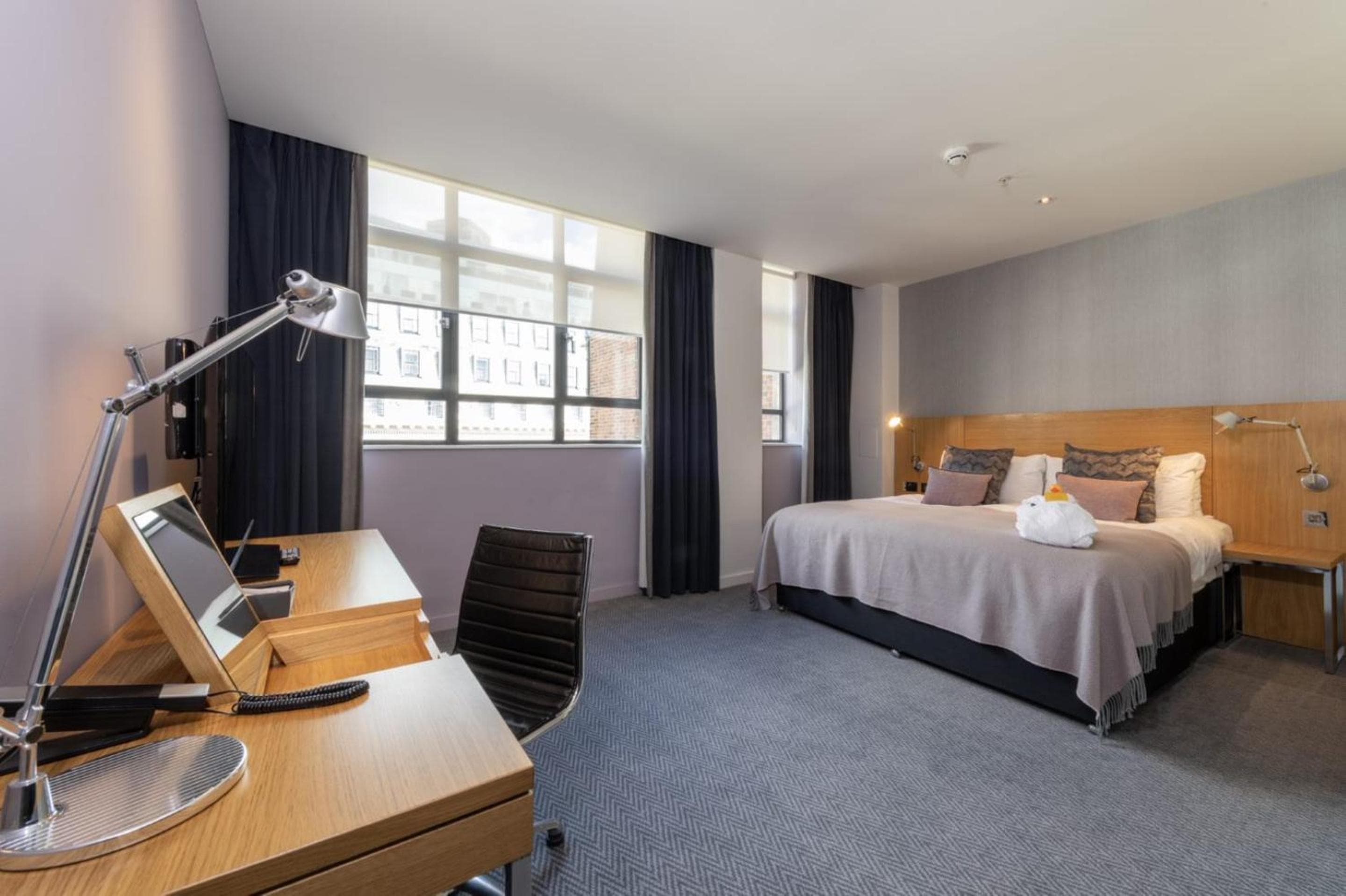 Superior King Room