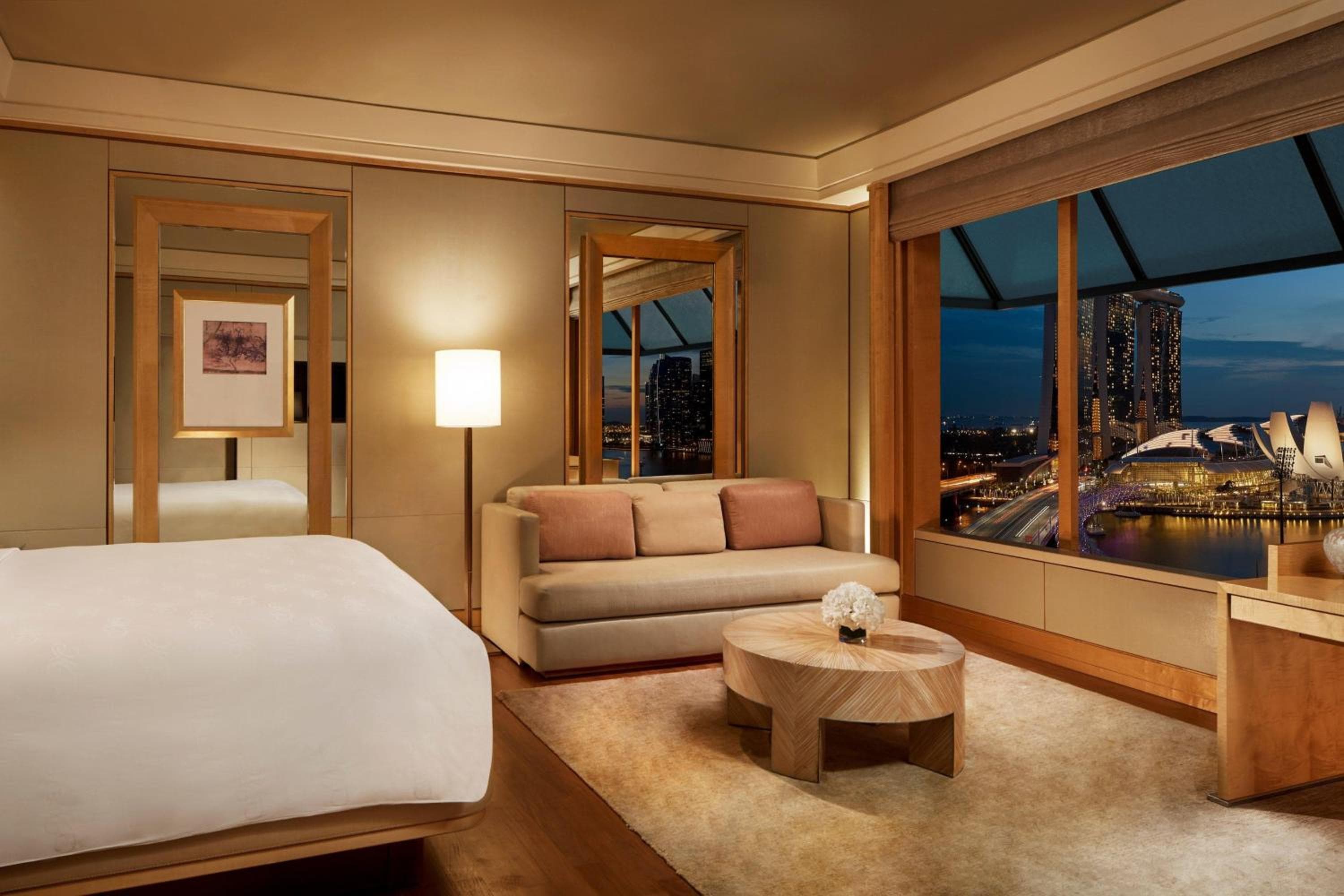 Deluxe 1 King Bed, View