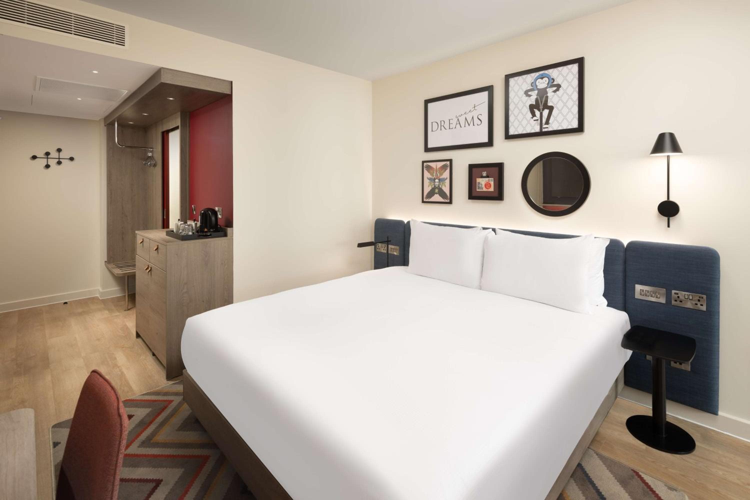 King Room