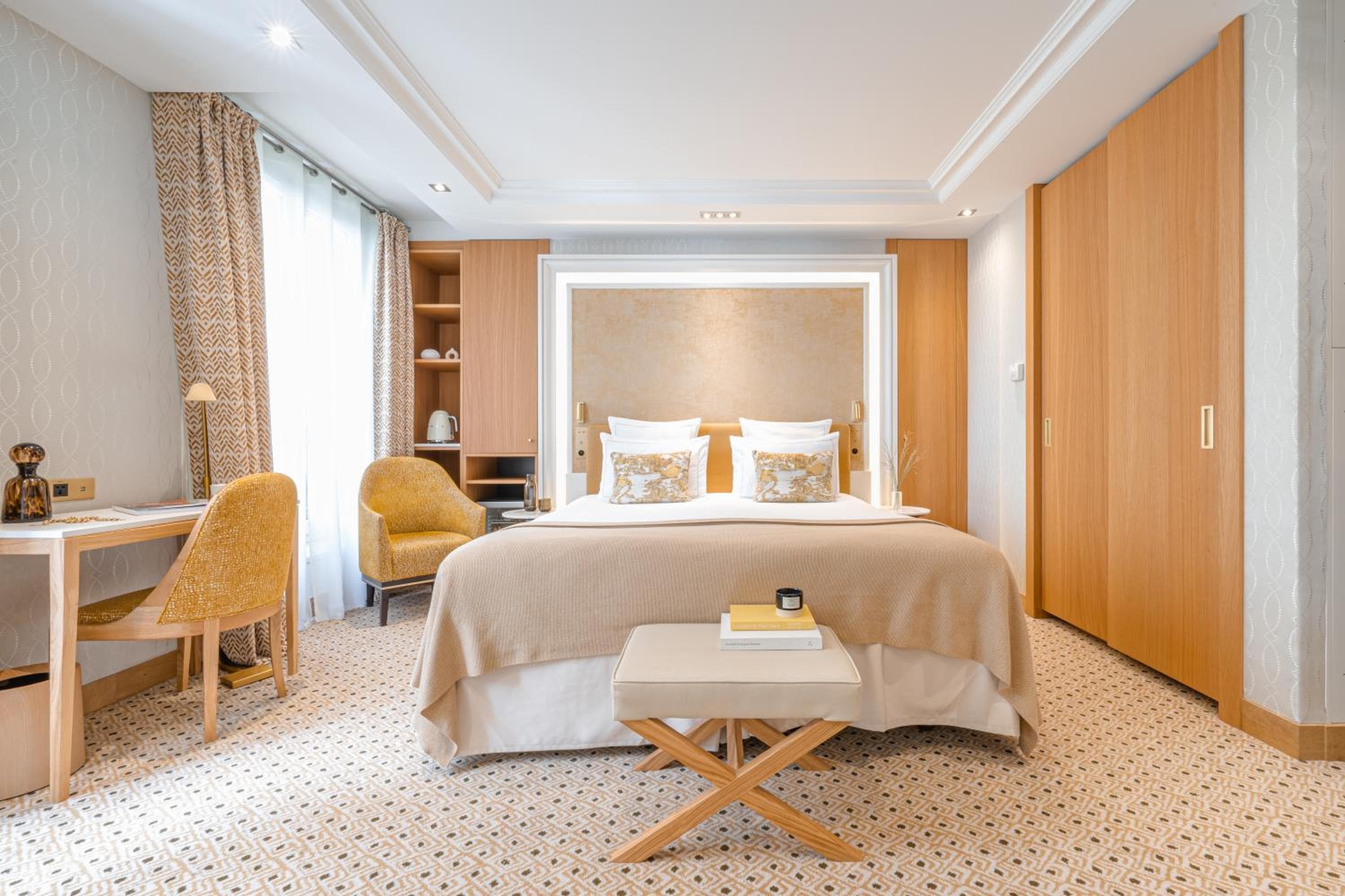 Privilege Room