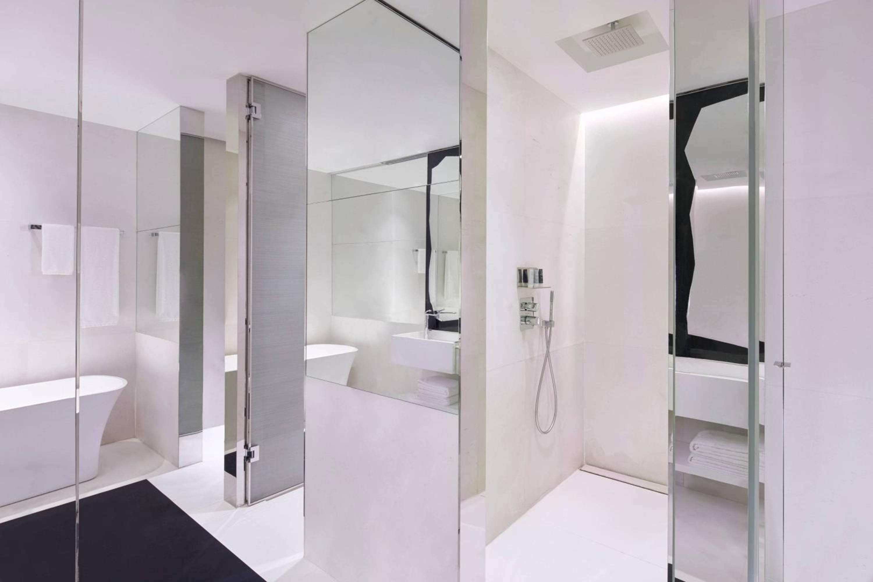 Deluxe King, Guest room, 1 King