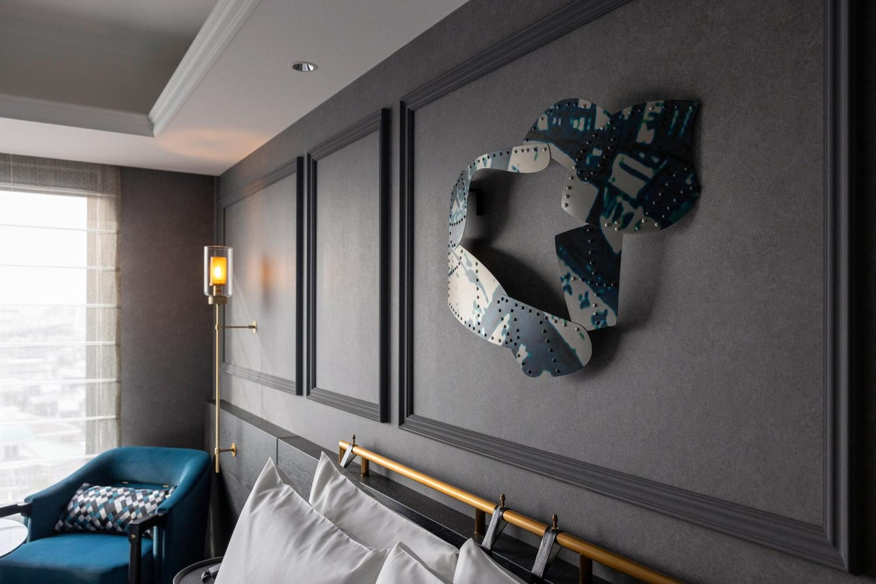 Privilege Room with 1 king bed, shower booth, Non smoking