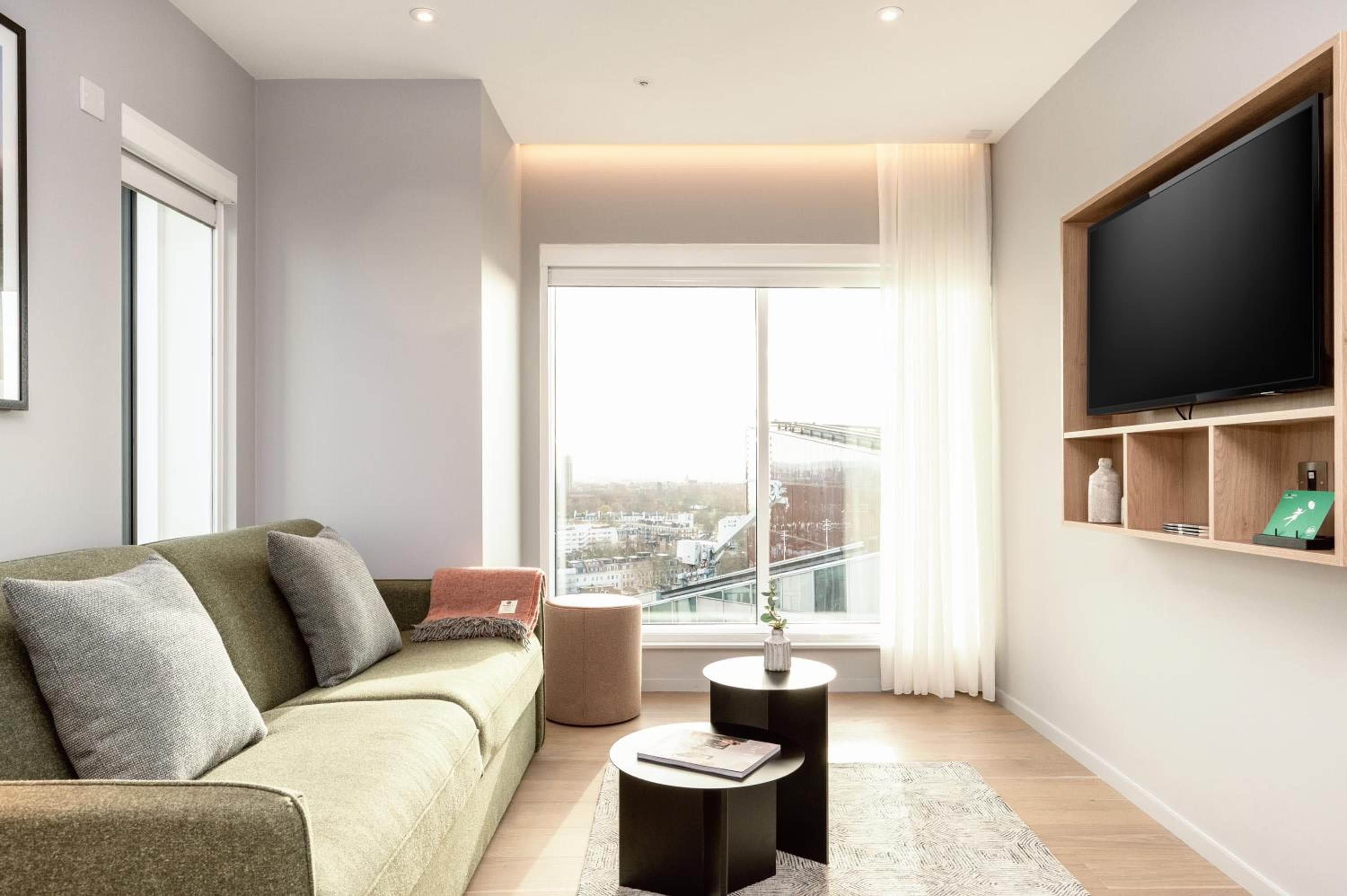 WILDE 1 BEDROOM APARTMENT