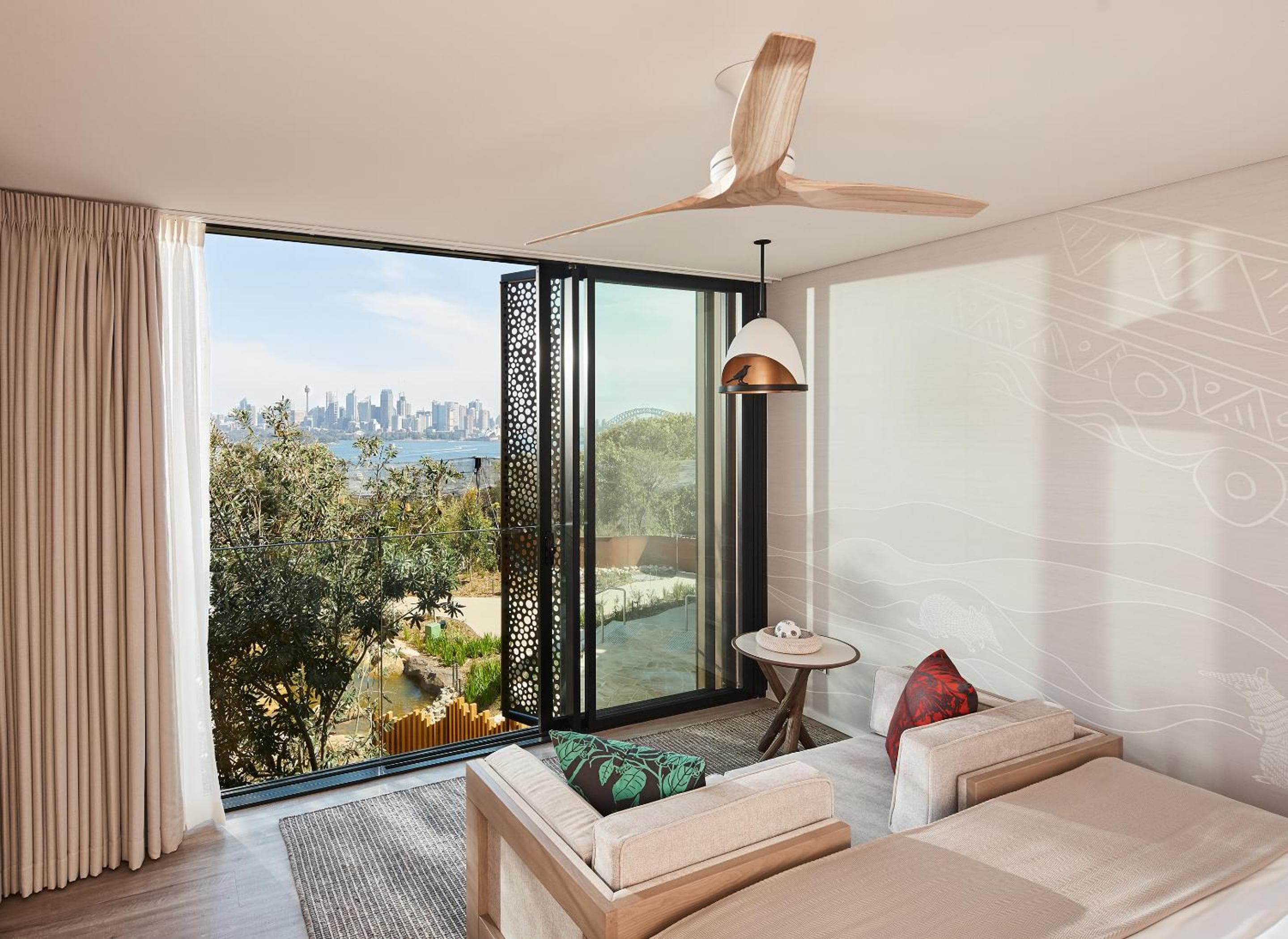 Harbour View Room with Breakfast and Zoo Admission