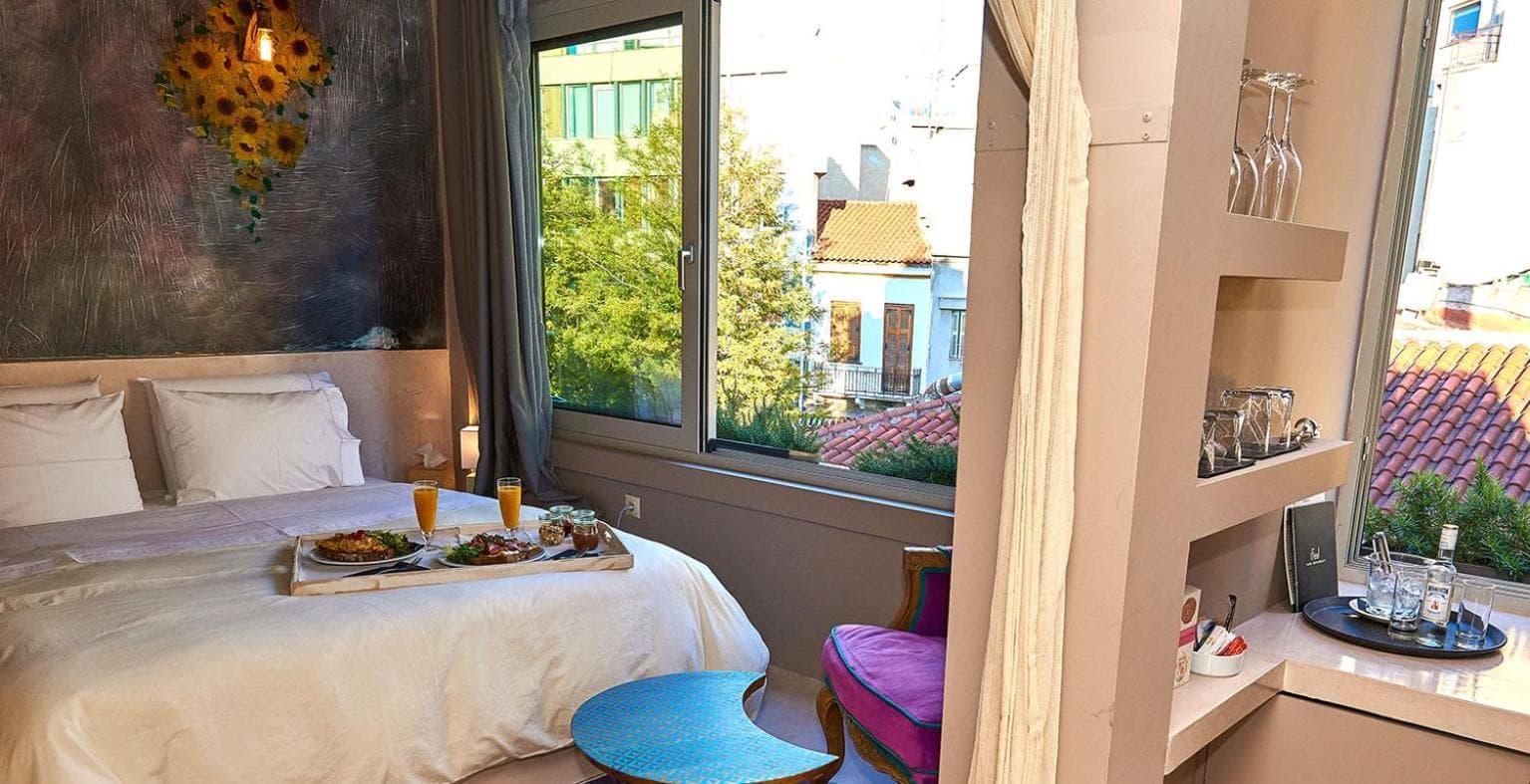 Deluxe Athenian Suite