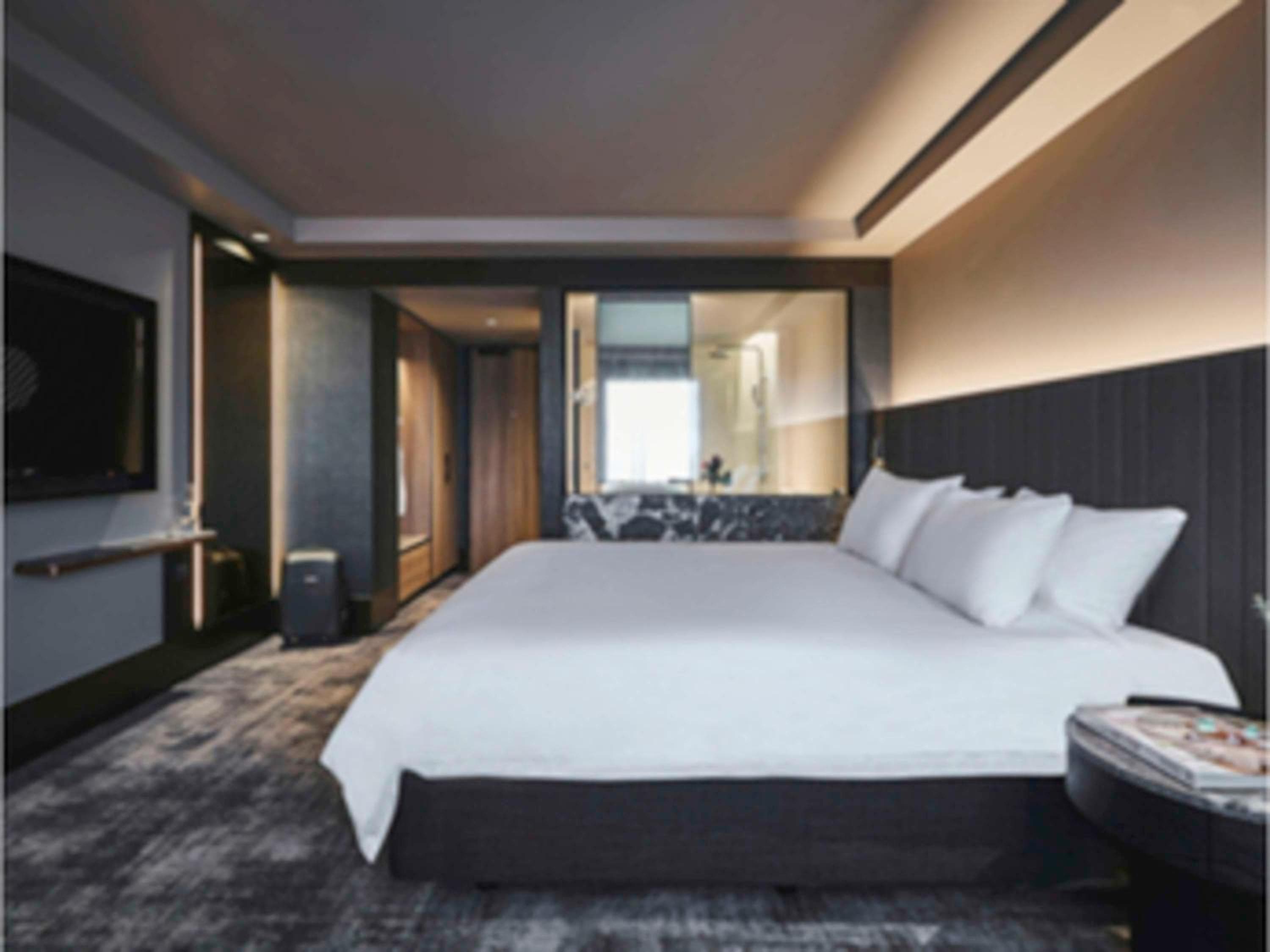 Premium Superior Room, 1 King Or 2 Single Beds, High Floor With Views