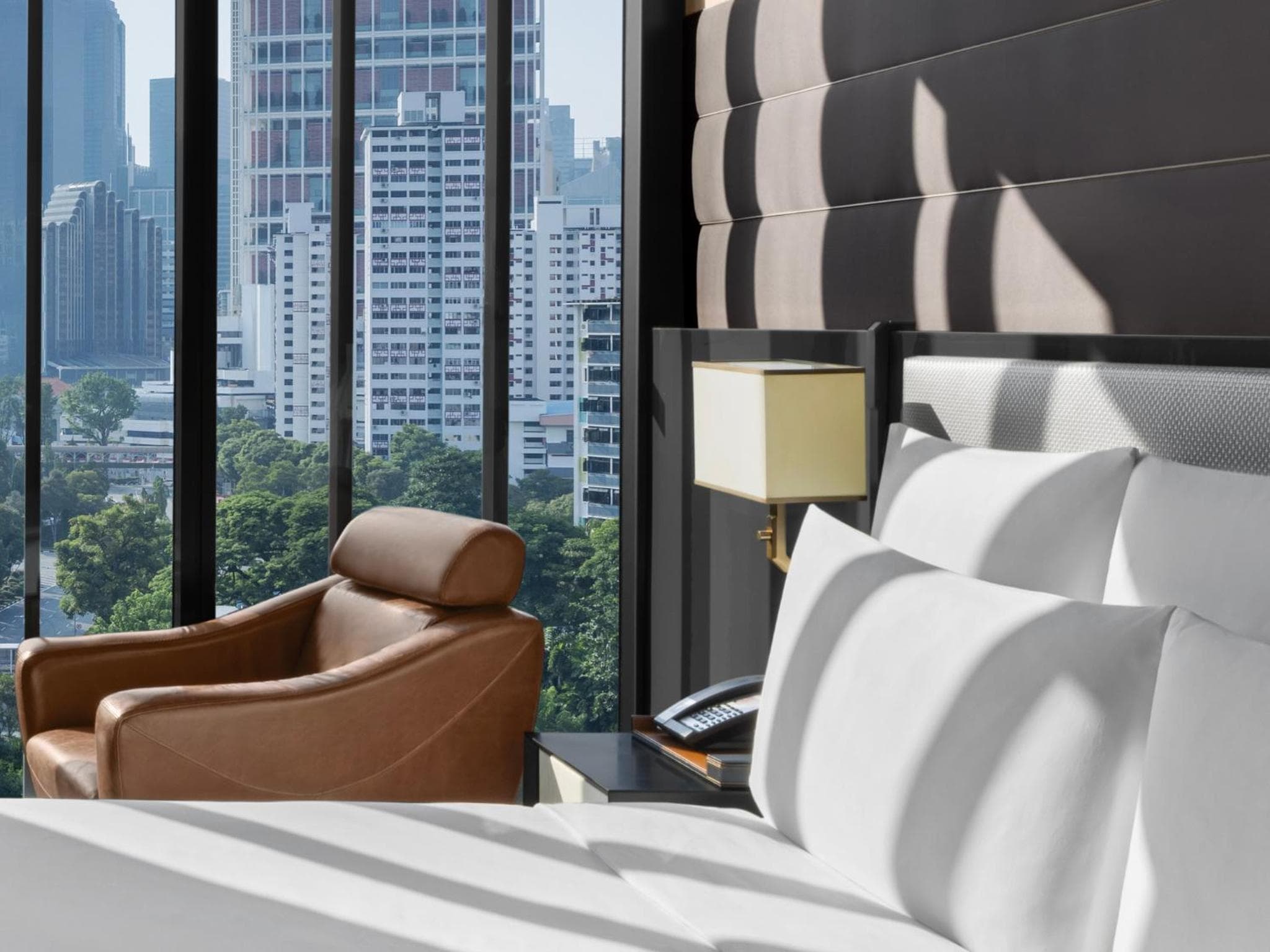 1 King Classic River View