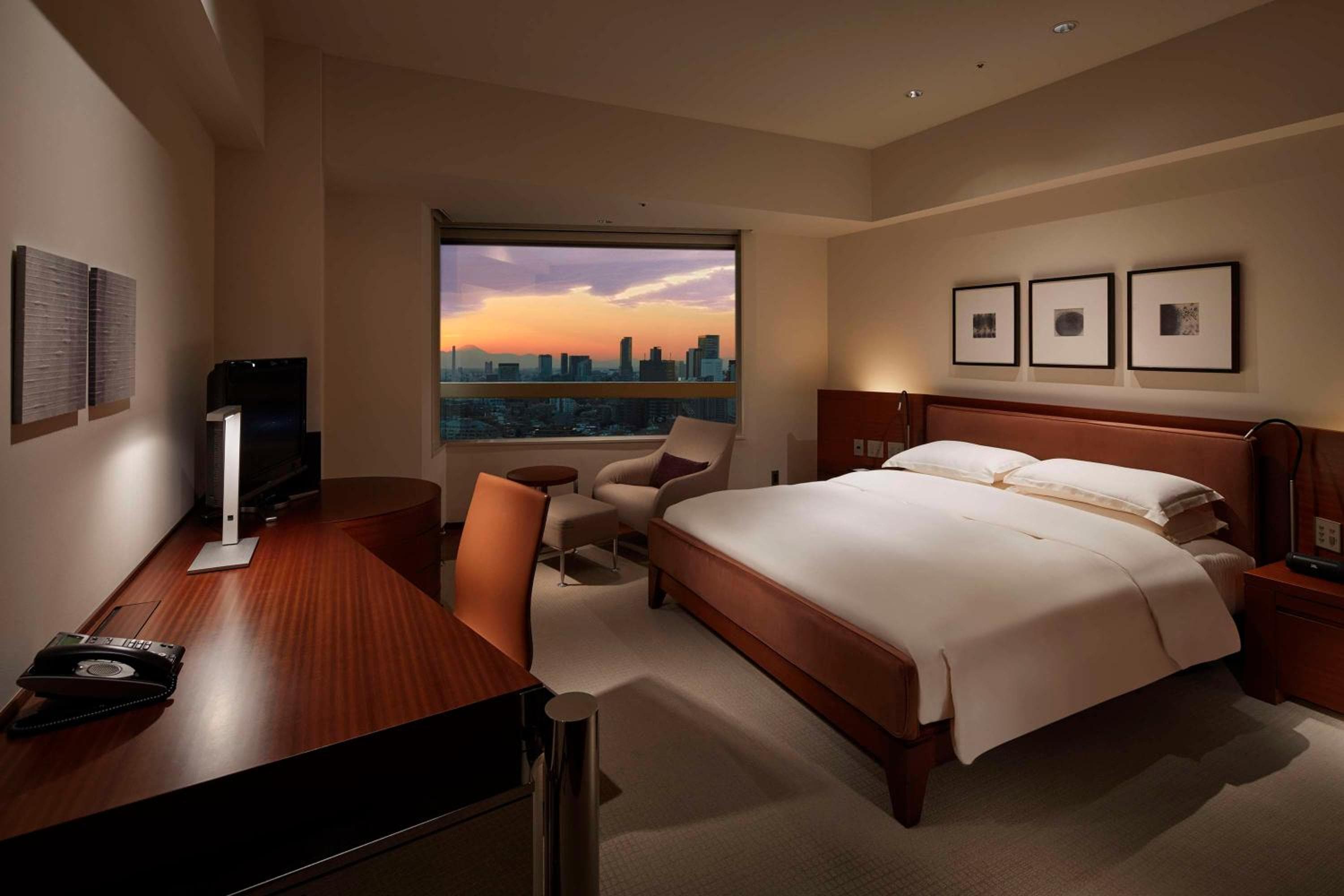 Room, 1 King Bed, City View