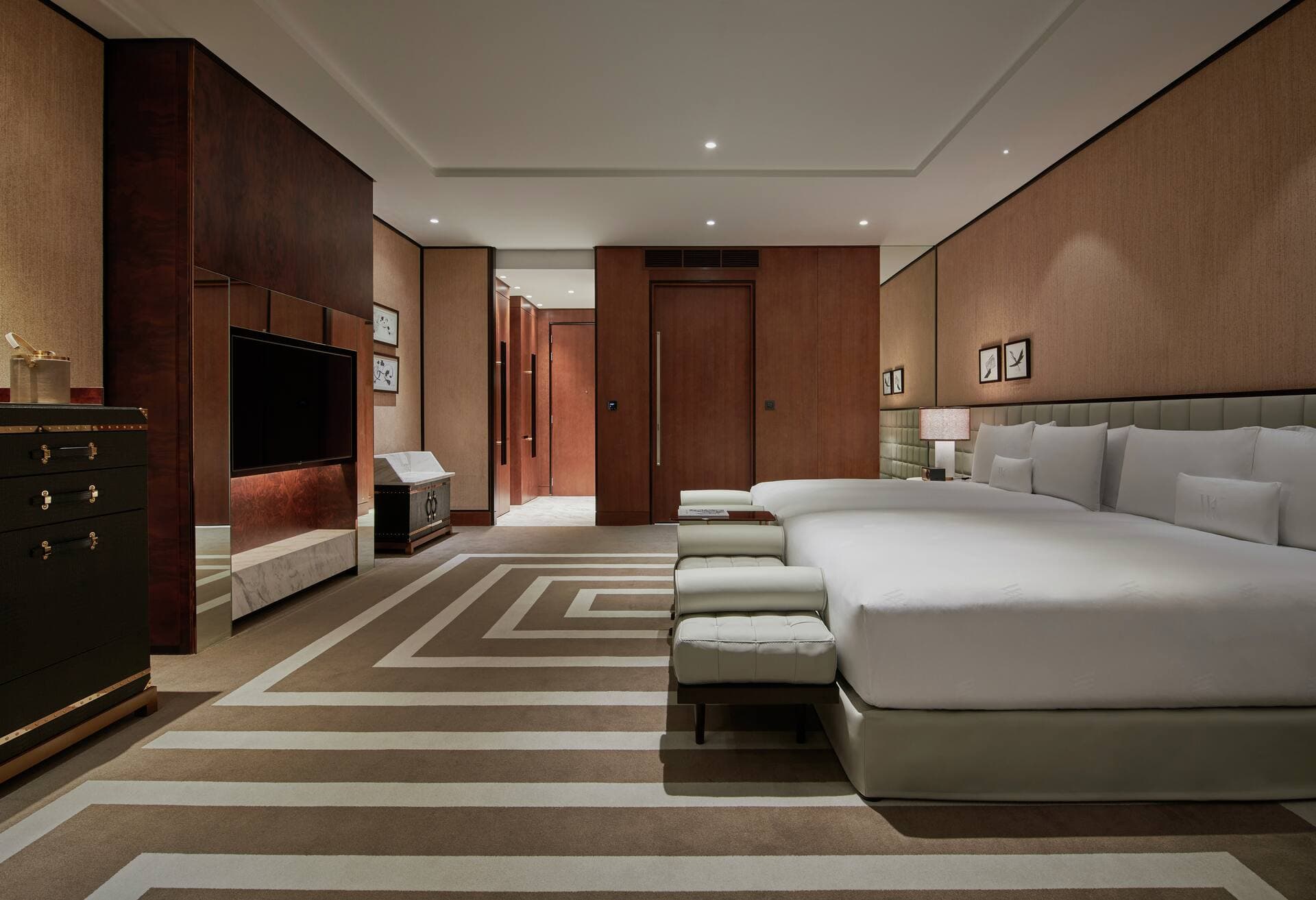 TWO QUEEN BEDS ACCESSIBLE DELUXE ROOM