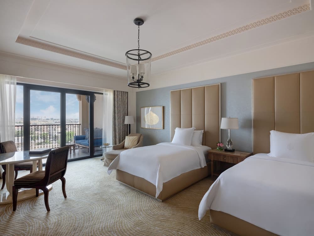 Deluxe Room, 2 Queen Beds, City View