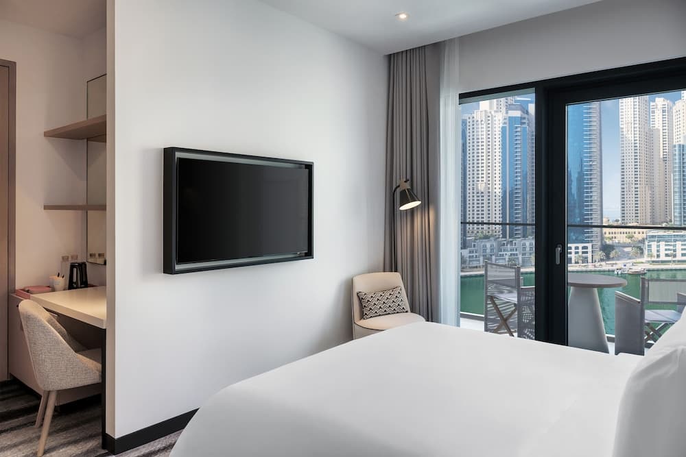 Deluxe Marina View Room