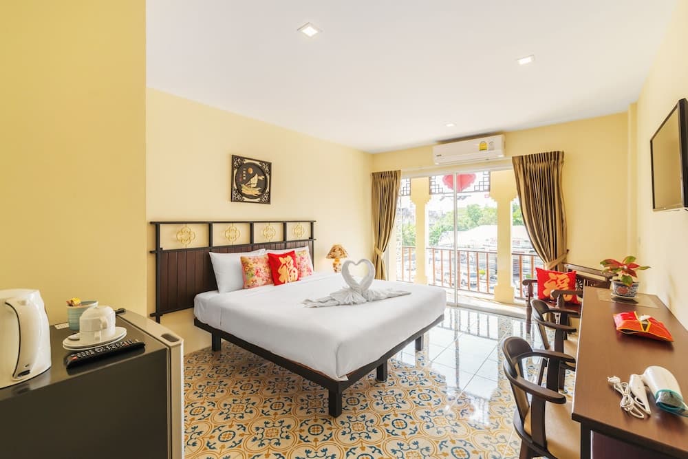 Deluxe Double Room with Balcony