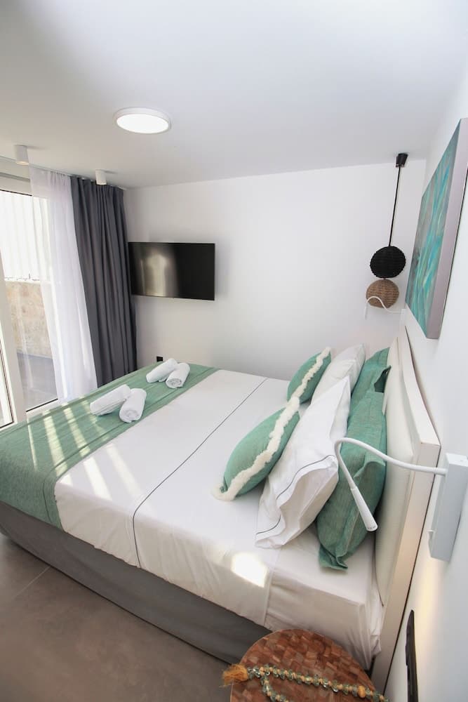 Sea Code Villa: Turquoise