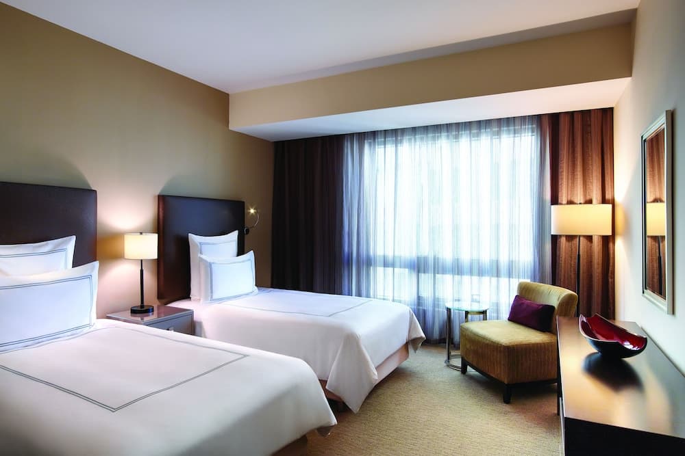 One Bedroom Premium Apartment With Burj Khalifa And Creek View