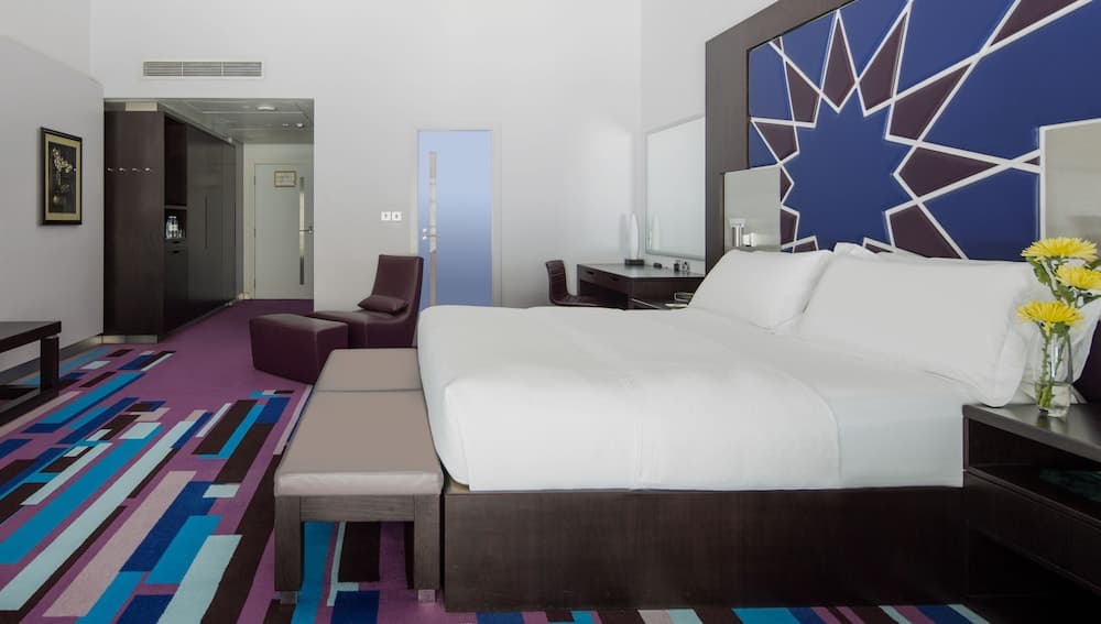 Executive Room at Concourse B