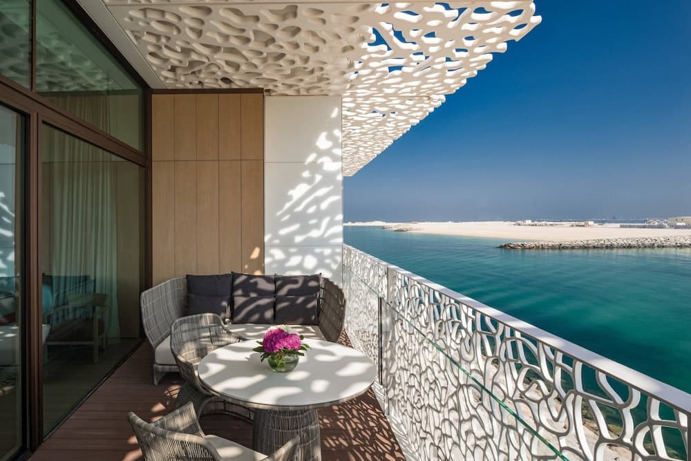 Deluxe Guest Room with 2 Queen Beds, Beach View with Balcony