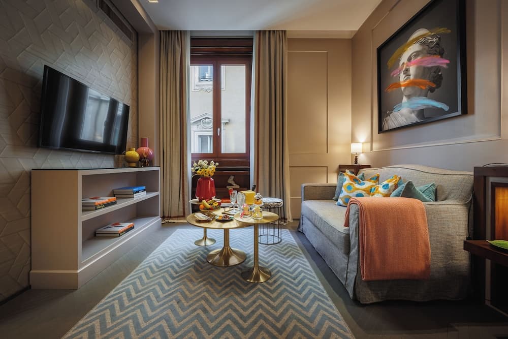 One Bedroom Premier Suite