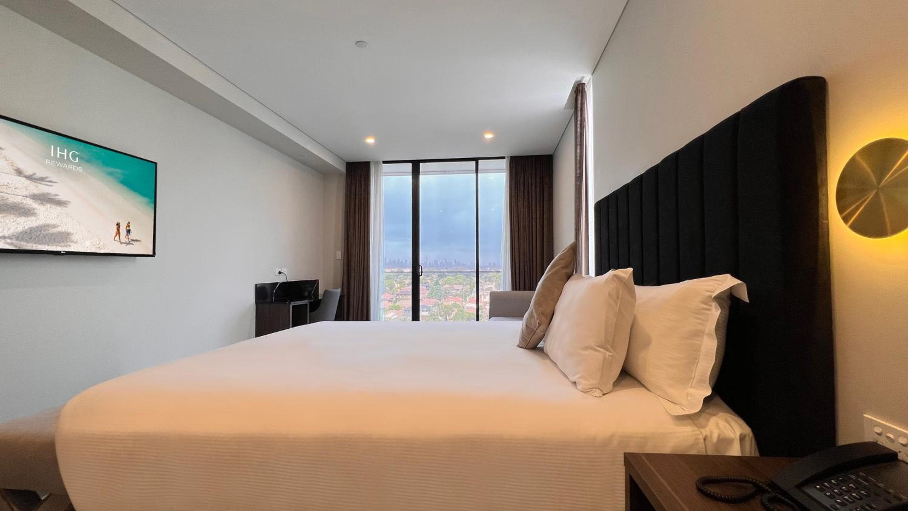 Crowne Plaza Sydney Burwood by IHG — photo 2