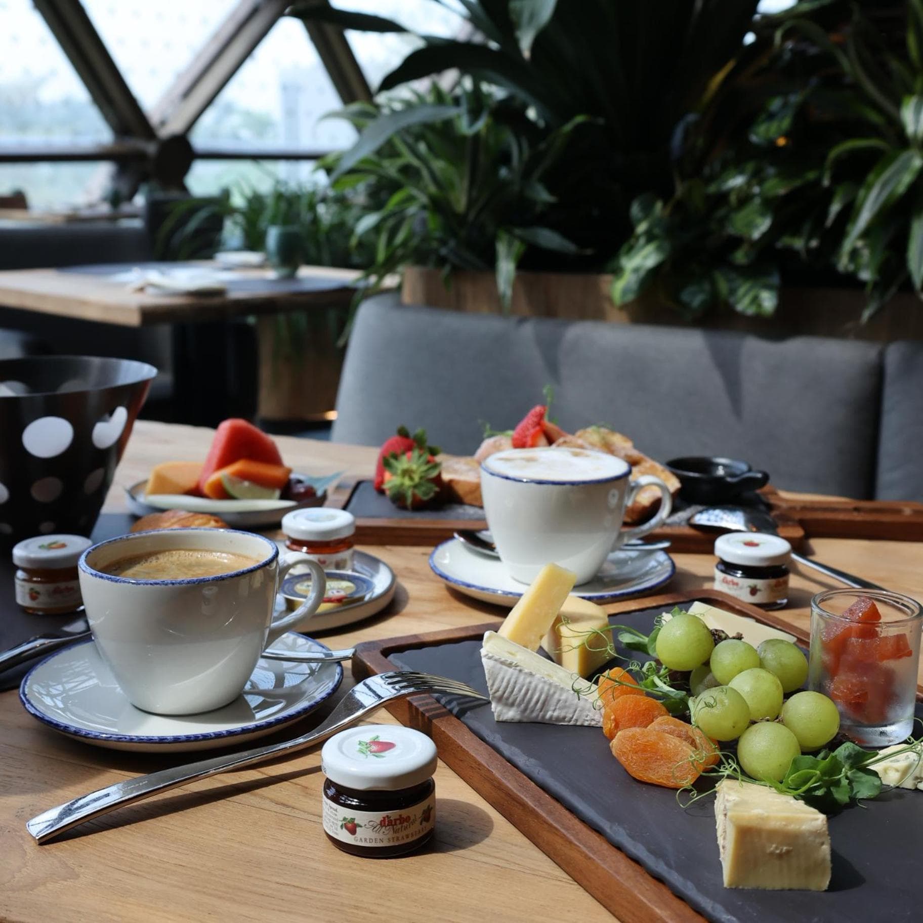 Dusit Thani Laguna Singapore — photo 3