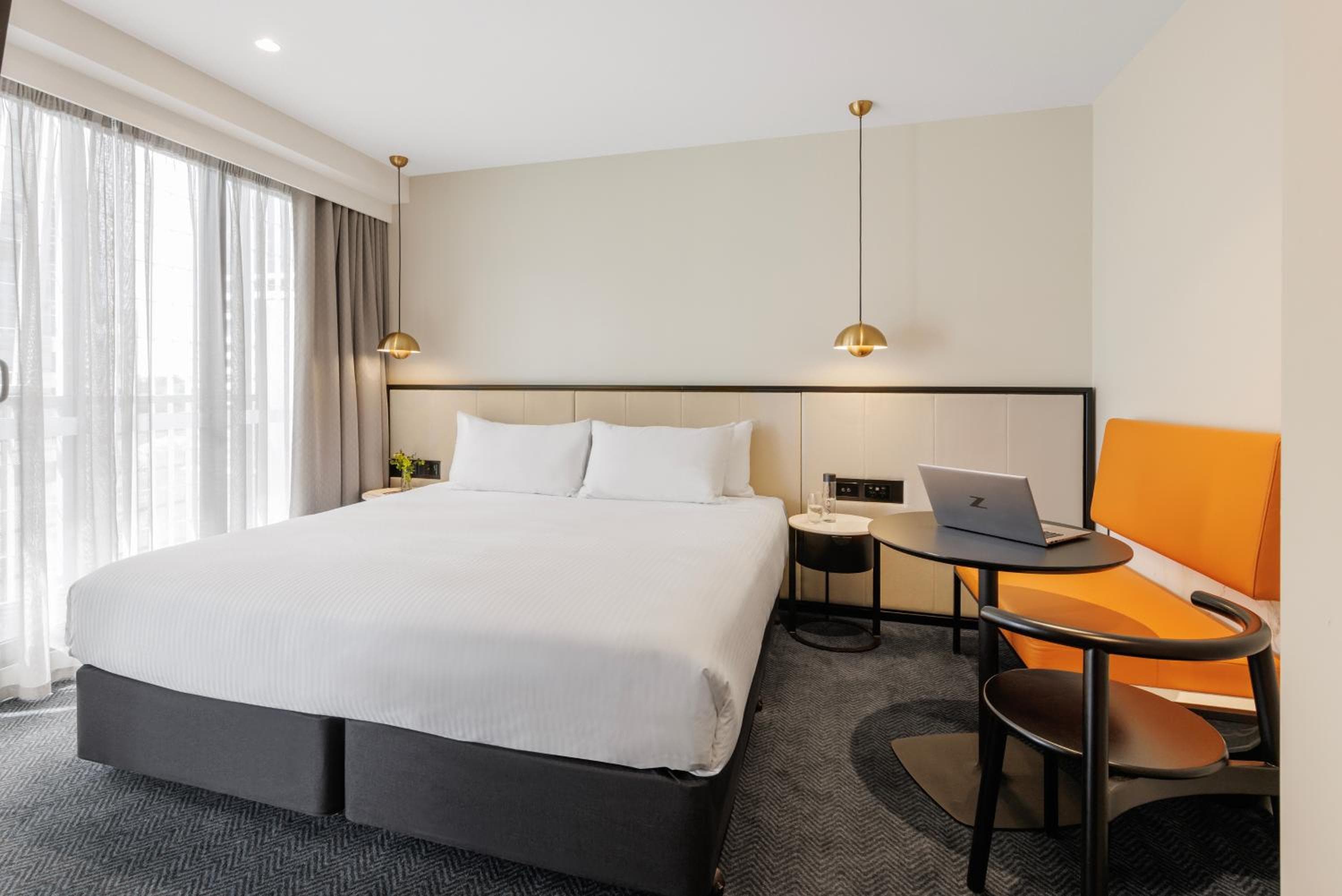 Brady Hotels Jones Lane — photo 3
