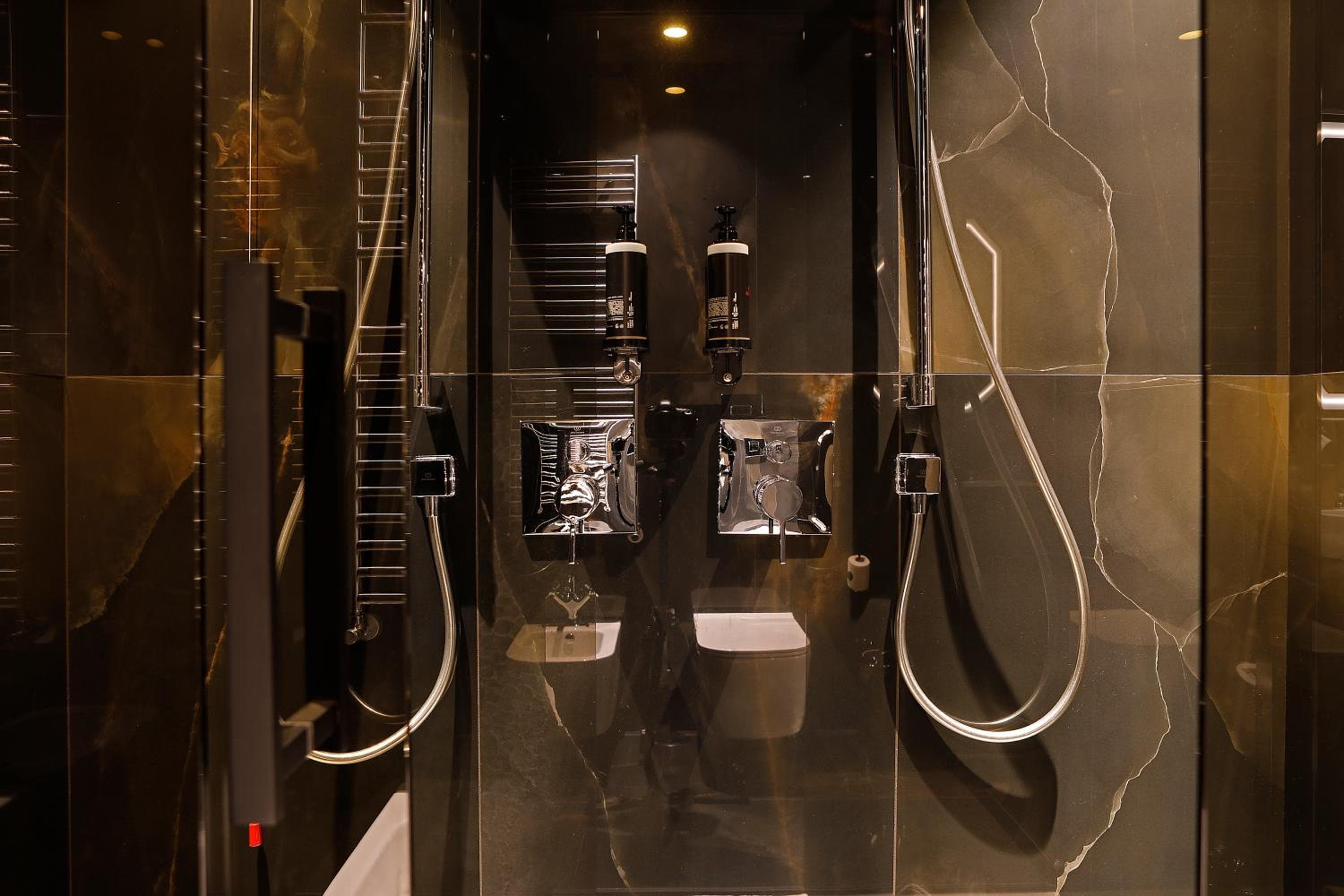 U-Visionary Roma Hotel — photo 2