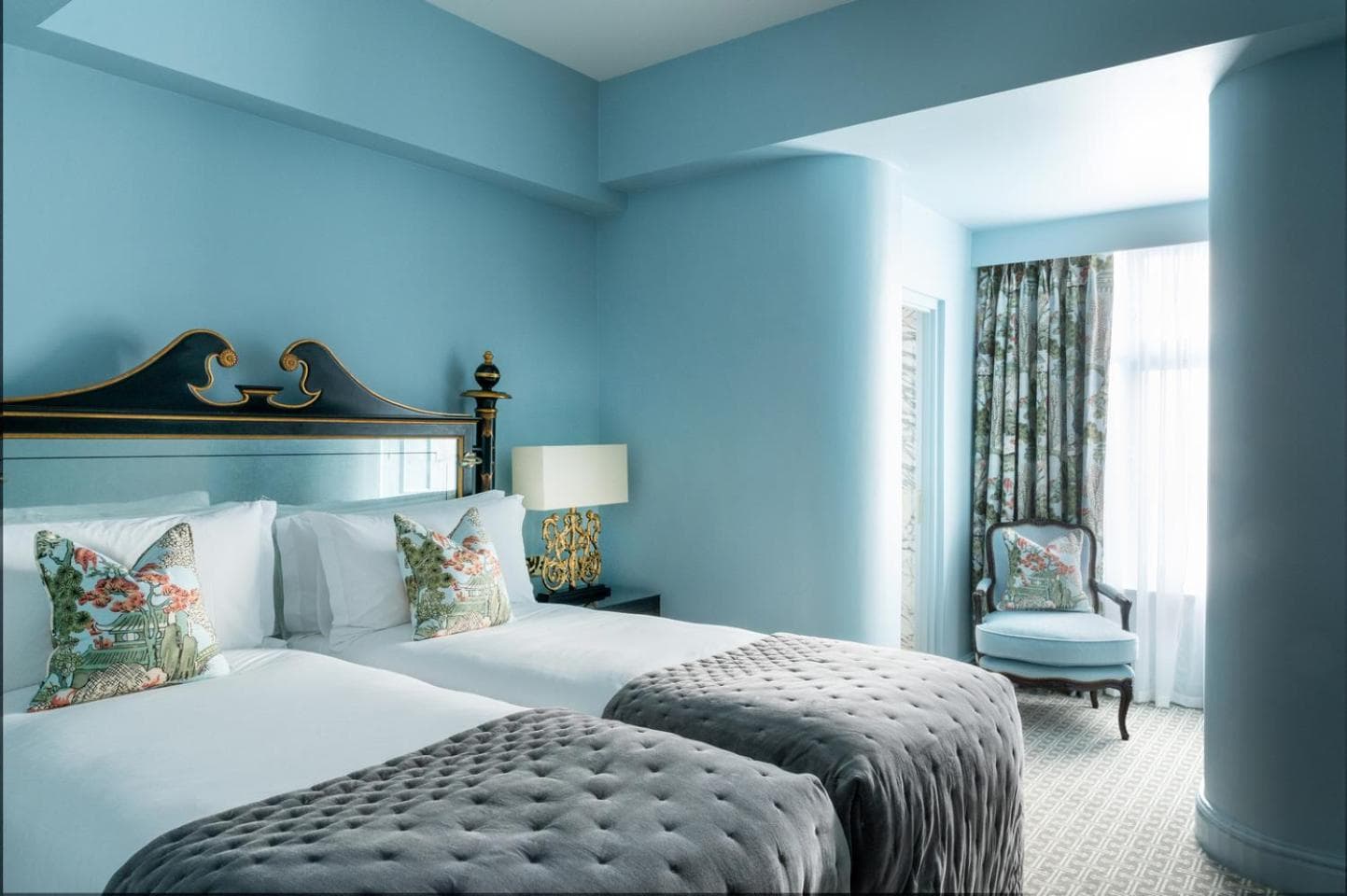 The Kensington Hotel — photo 3