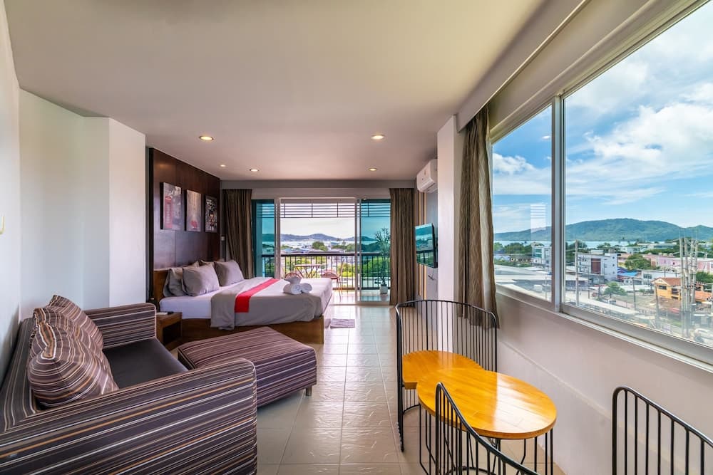 Phuket Five Fortune Holiday Hotel — photo 4