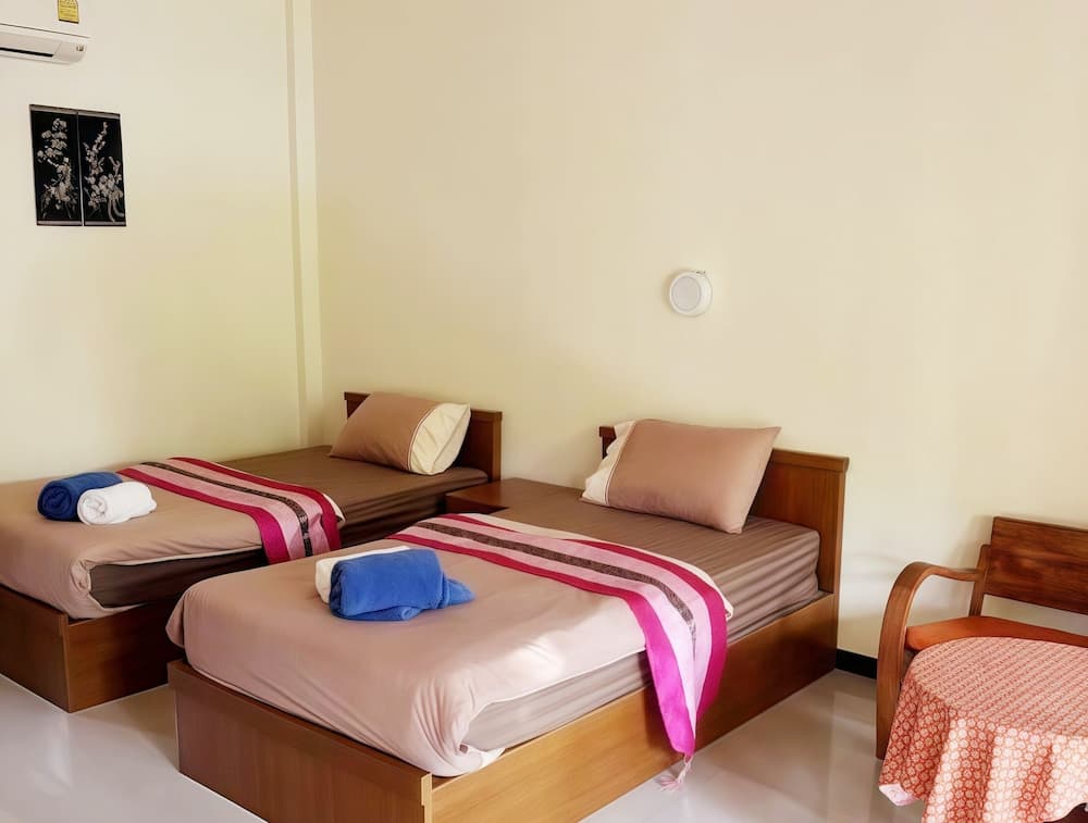 OYA International Resort Phuket — photo 4