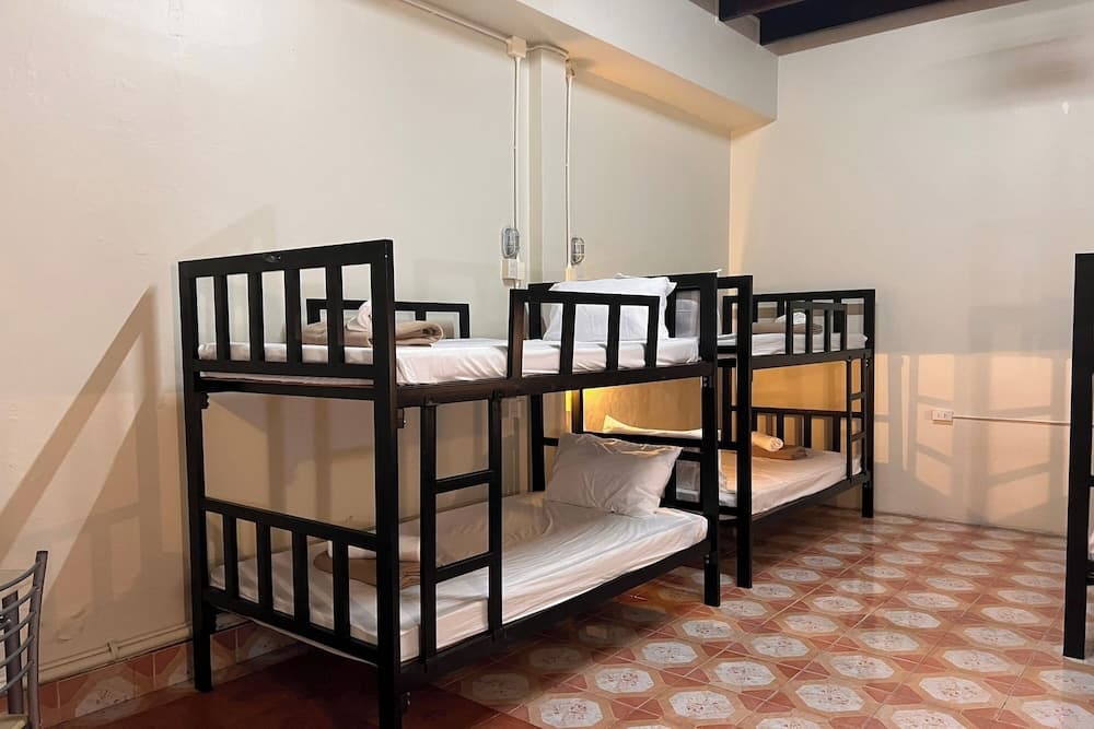 Phuket Old Town Hostel — photo 4