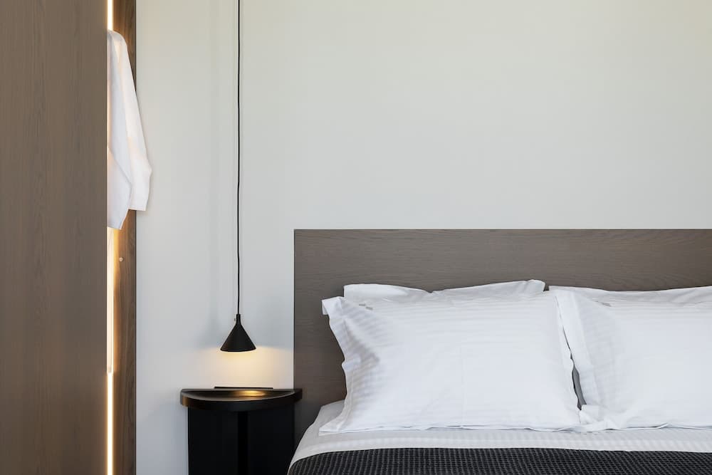 CUBIC Mykonos Seafront Design Suites — photo 5