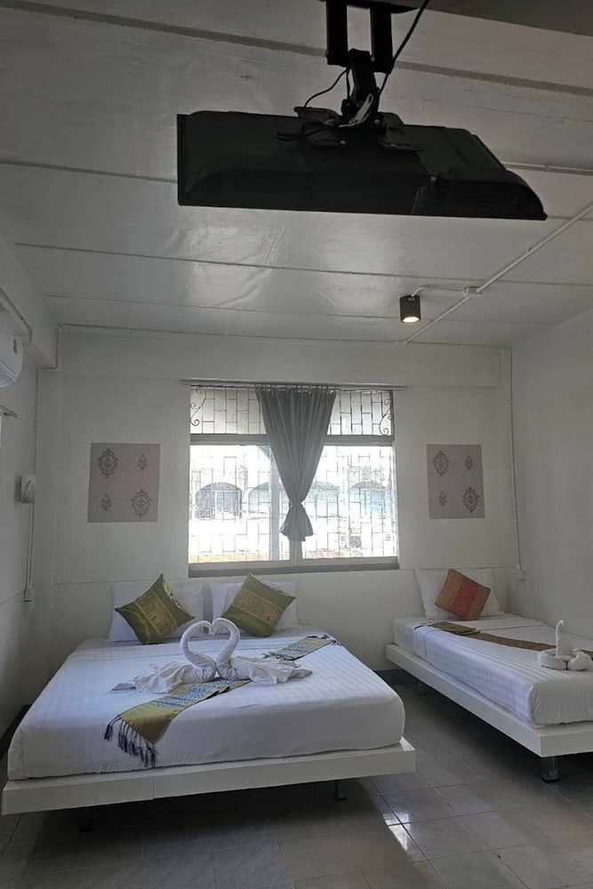 Remember @ Phuket Town Hostel — photo 2